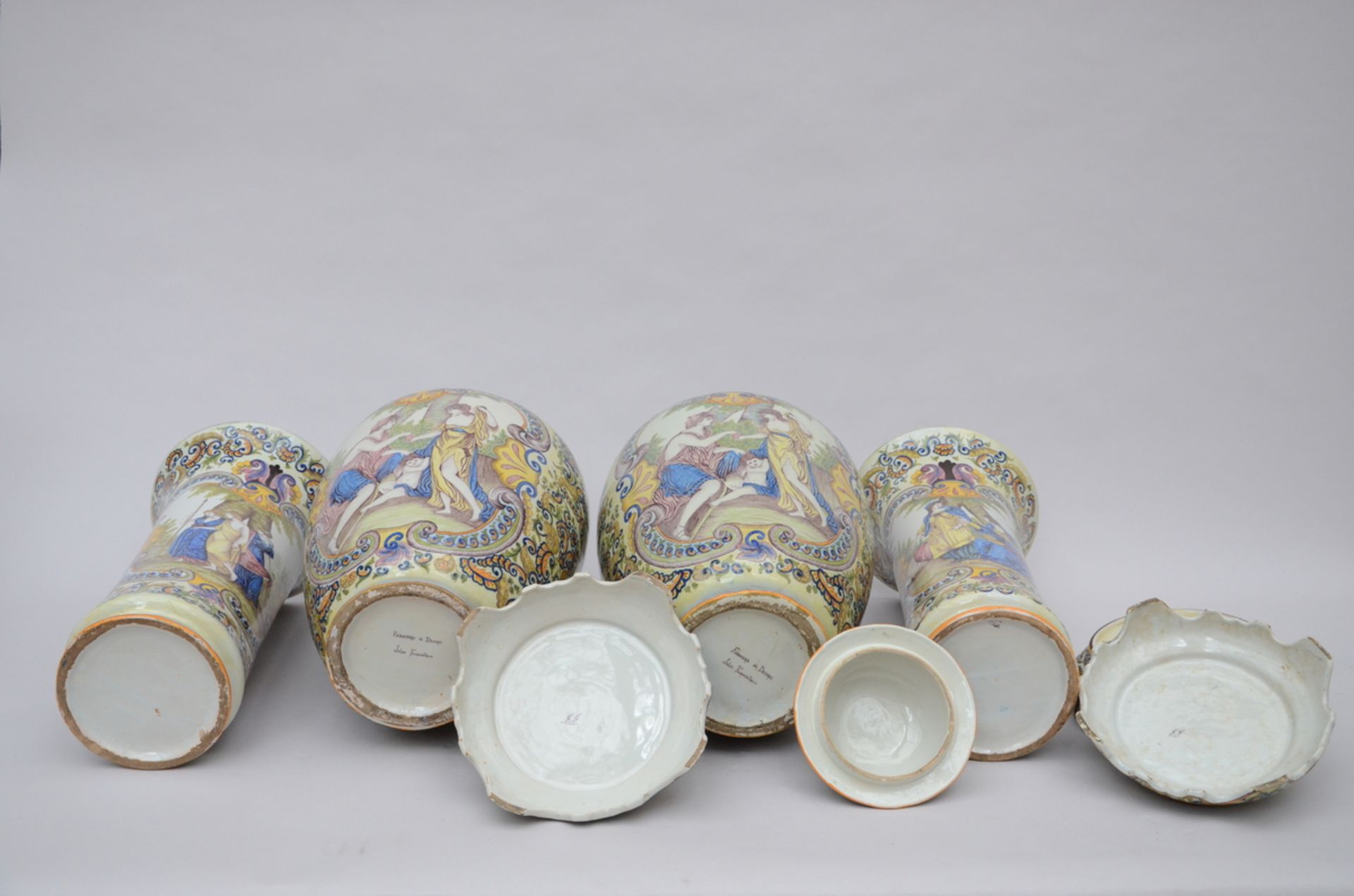 Large four-piece set in Desvres faience by Jules Fourmaintraux (73cm and 60cm) (*) - Image 6 of 7