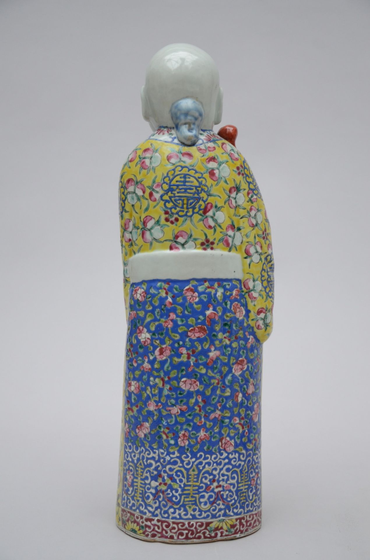 A statue in Chinese famille rose porcelain 'Laotsé' (48 cm) - Image 2 of 3