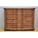 French chest of drawers in walnut, 18th century (64x137x96cm)