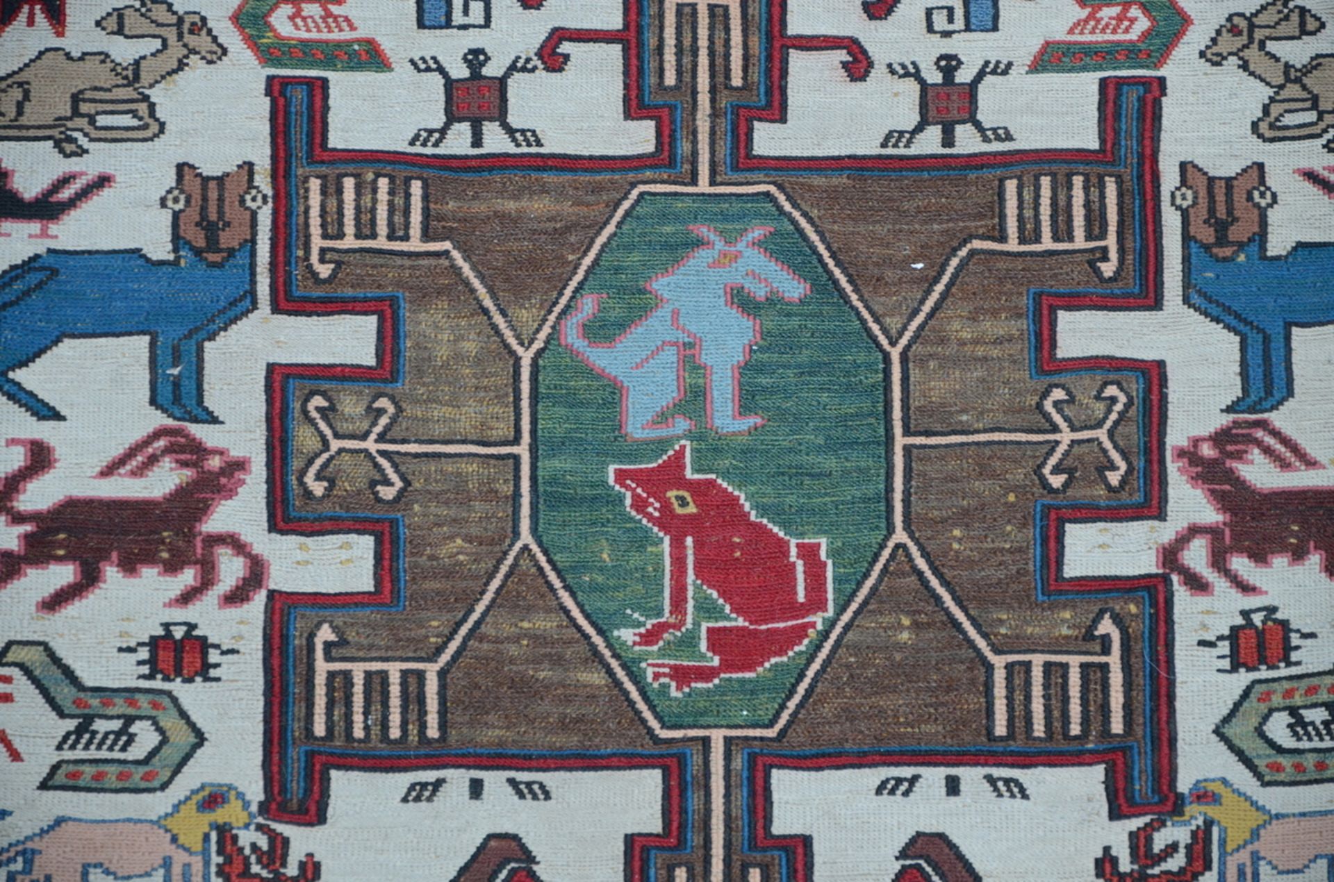 Caucasian carpet with geometric figures (200x100 cm) - Image 2 of 3