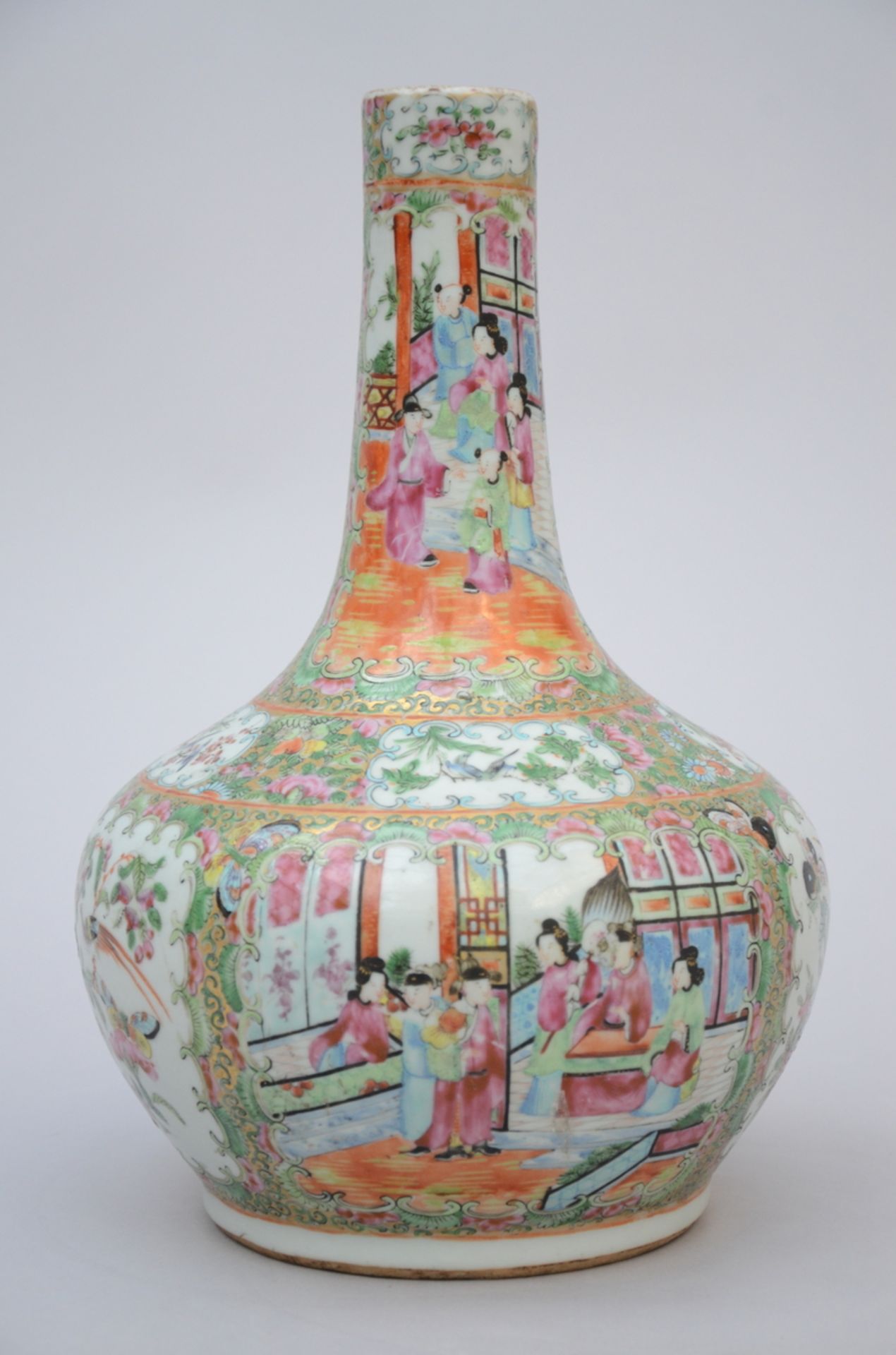 Vase in Chinese Canton porcelain (35 cm) (*)