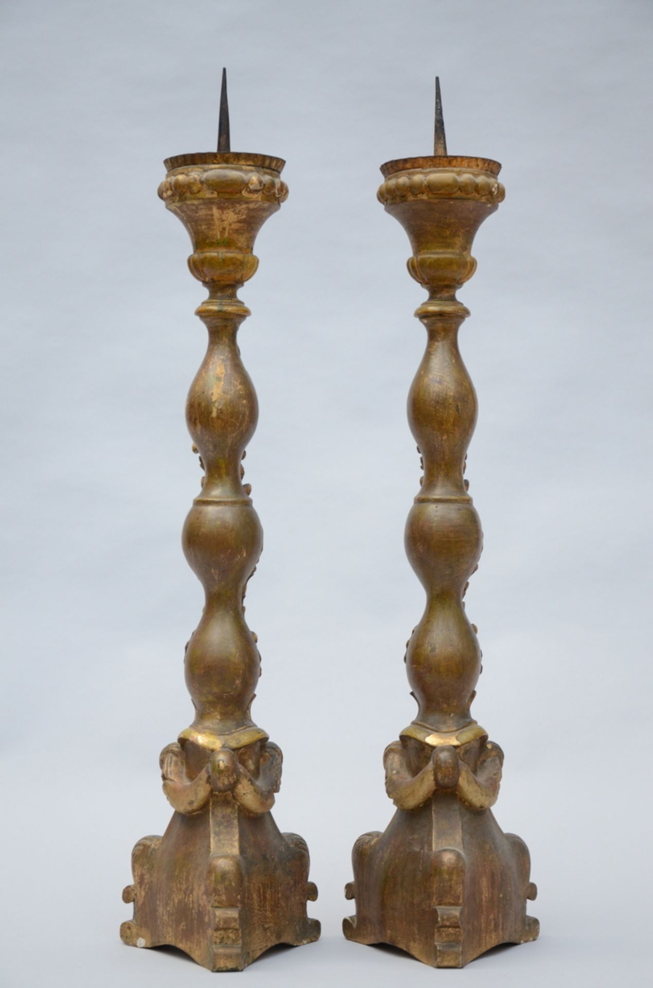 A pair of Rococco candlesticks in polychrome wood (72 cm) - Image 3 of 4