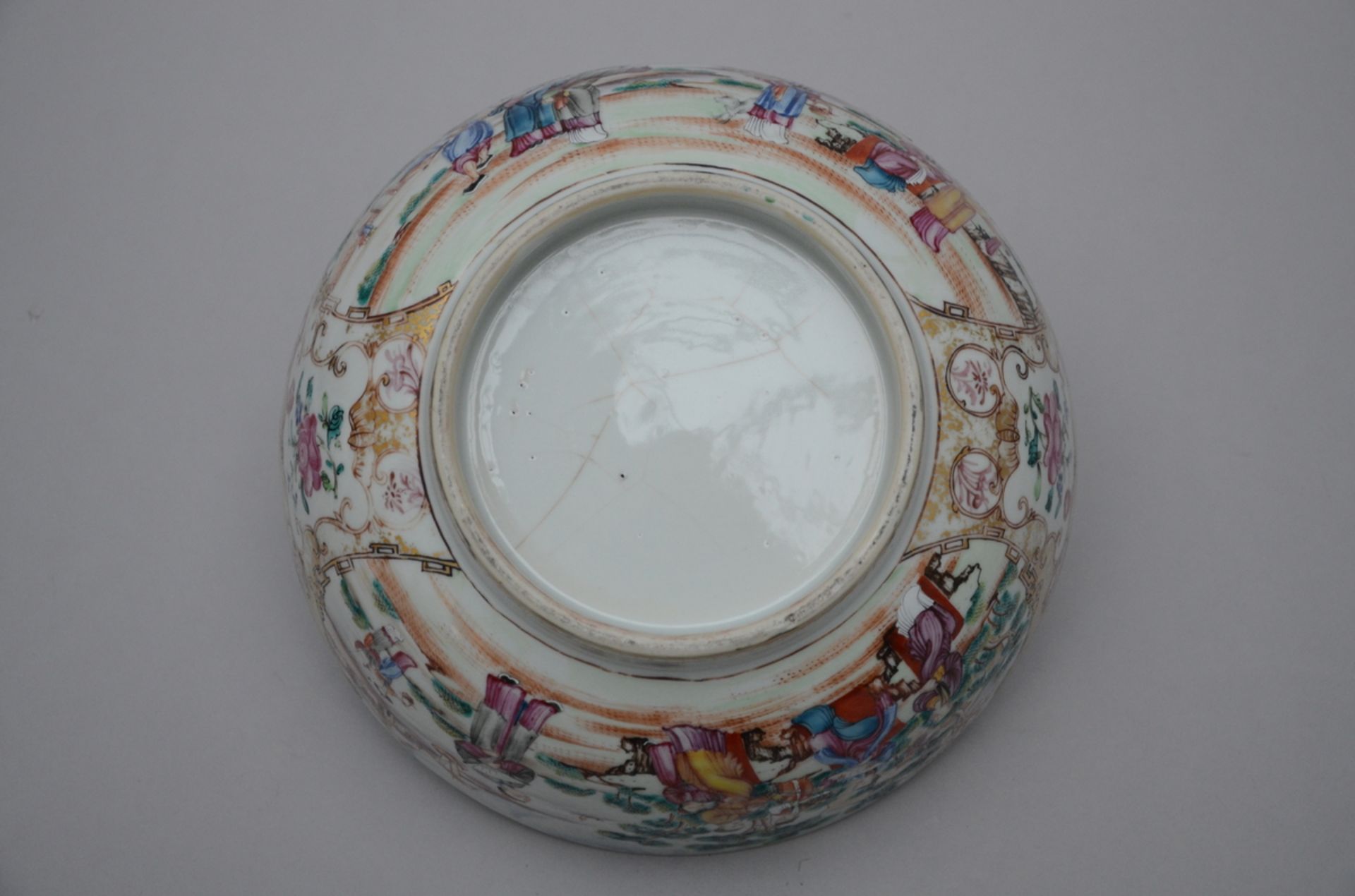 Bowl in Chinese 'mandarin' porcelain, Qianlong period (11x26 cm) (*) - Image 4 of 4