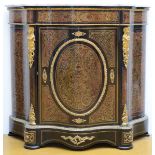 A Napoleon III cupboard with Boulle work (108x119x43 cm) (*)