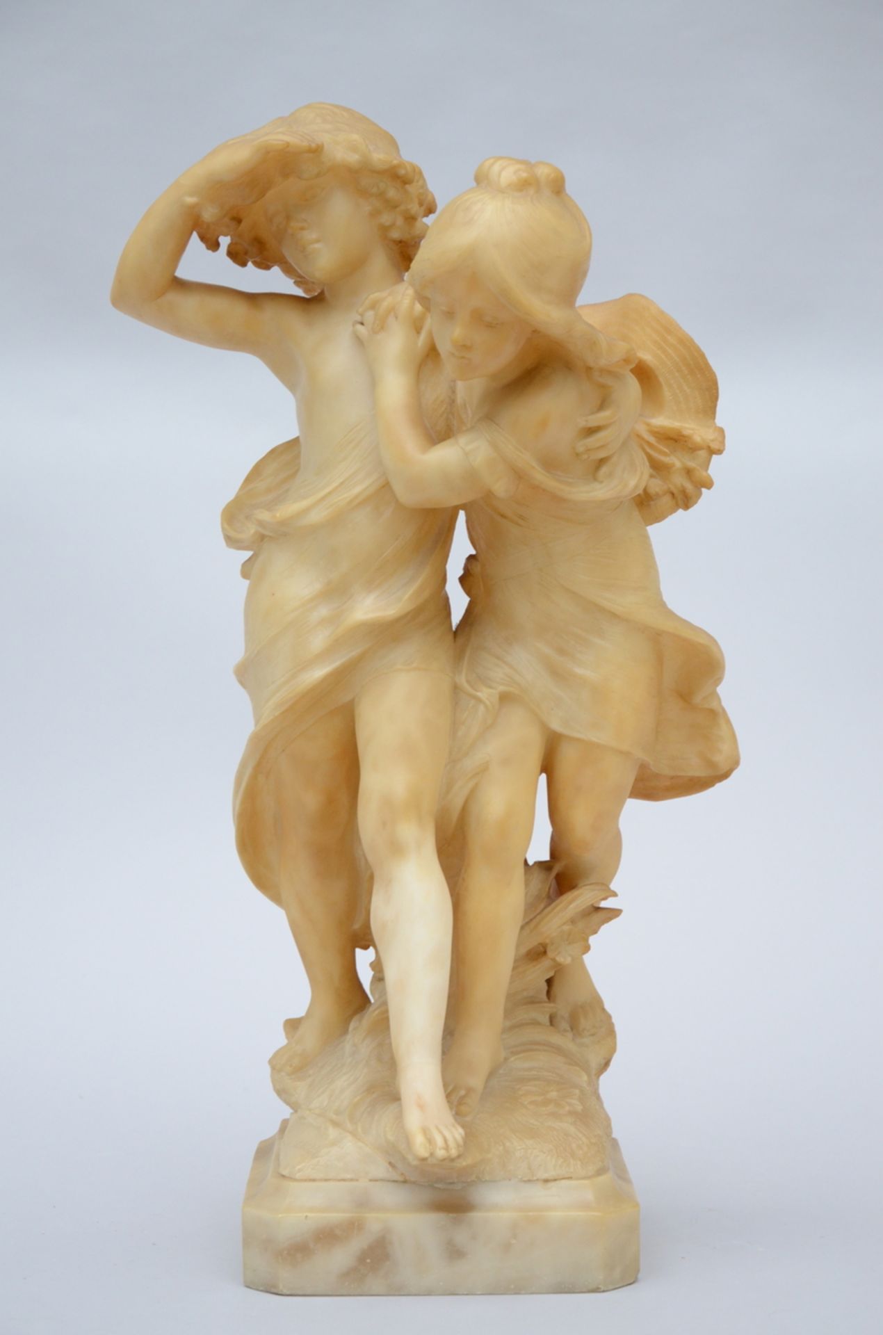 Auguste Moreau: alabaster statue 'loving couple' (h62 cm) (*)