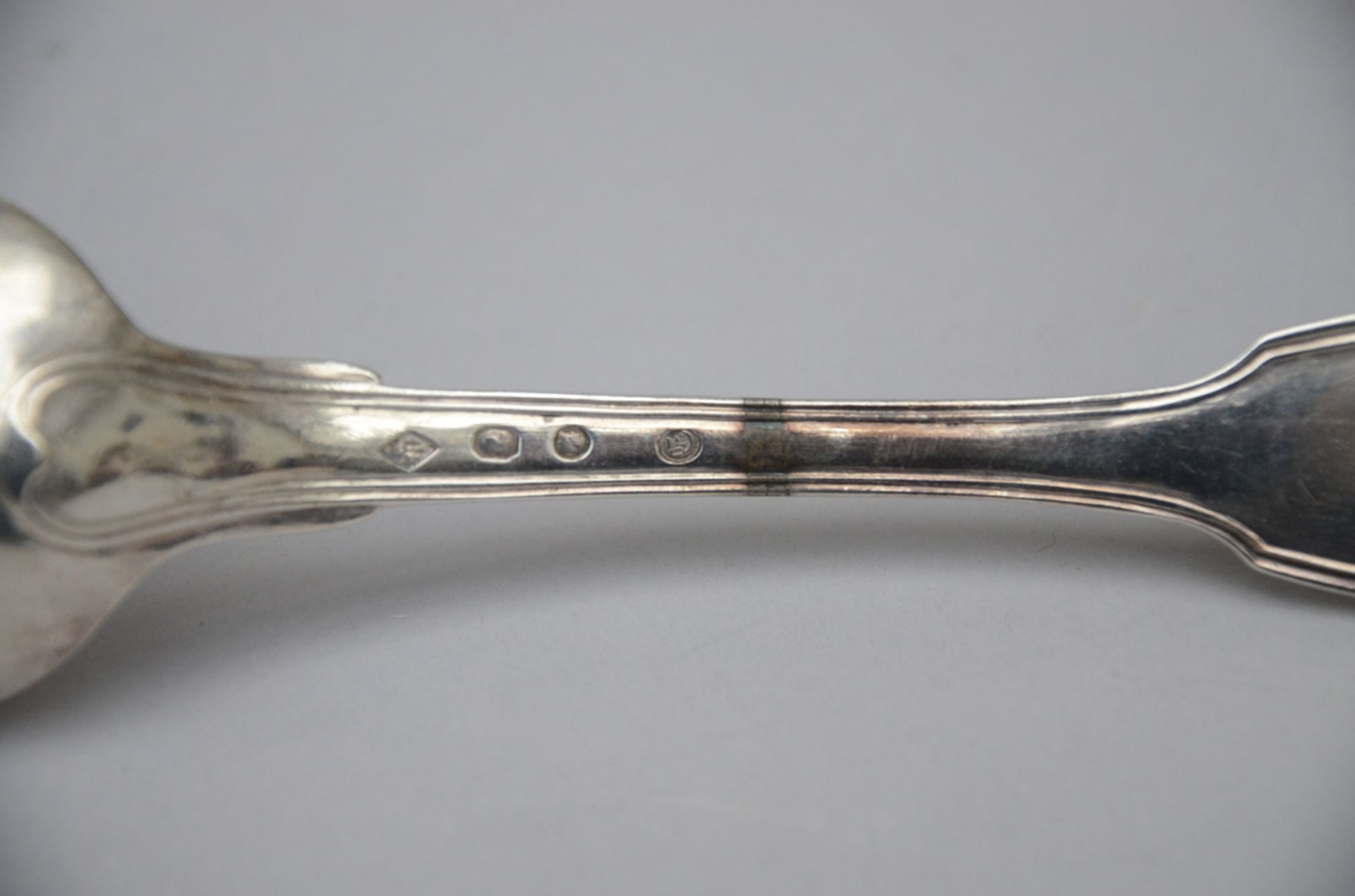 Part of a cutlery set in silver and silverplate metal - Image 2 of 4