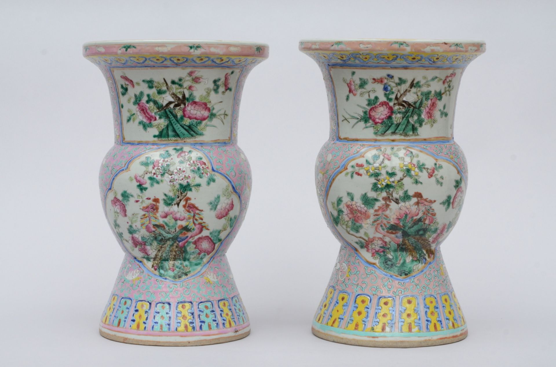 Two spitoon vases in Chinese famille rose porcelain 'Perakanan' (40 cm)