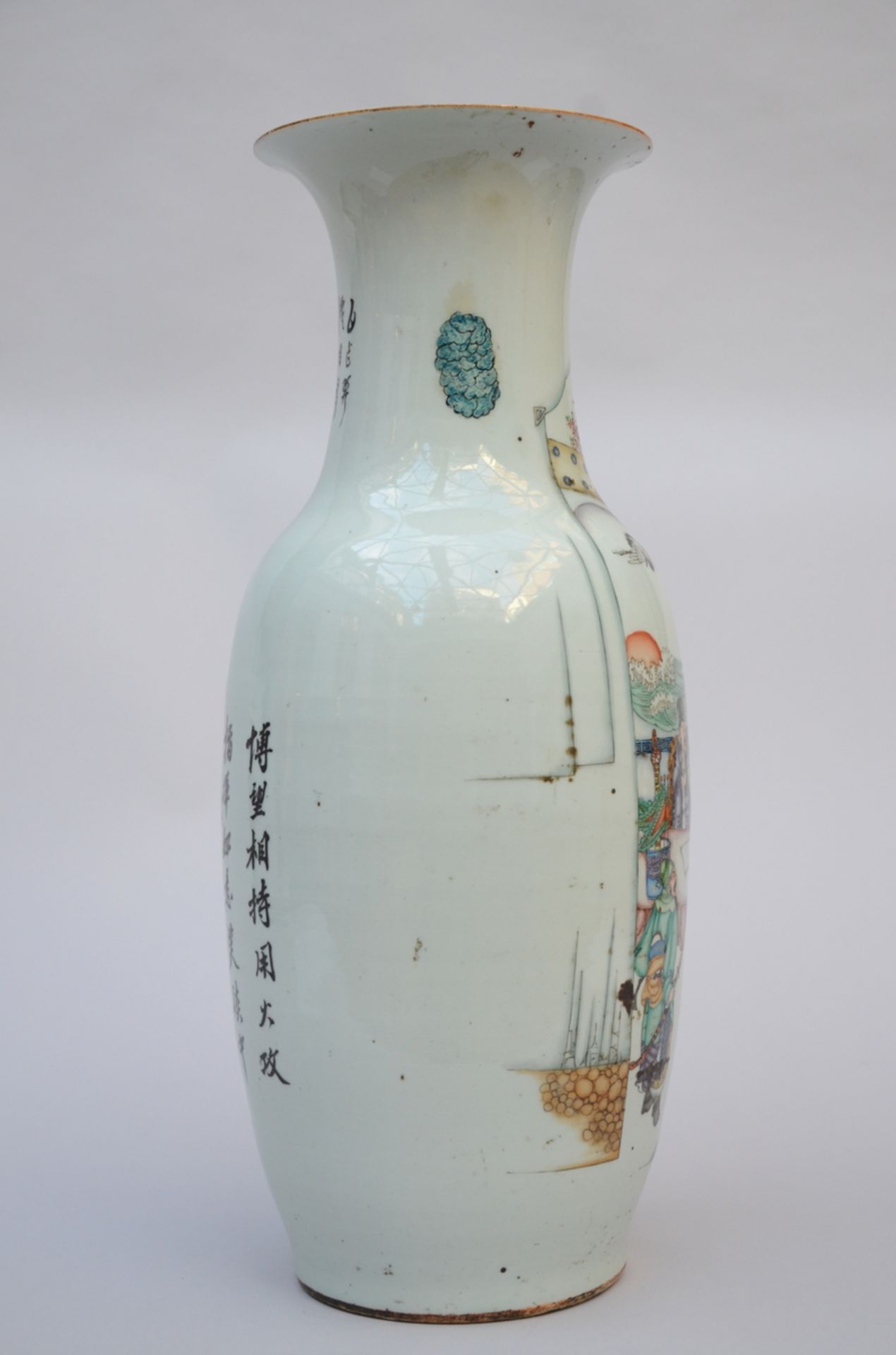 A Chinese porcelain vase 'sages' (58 cm) (*) - Image 4 of 4