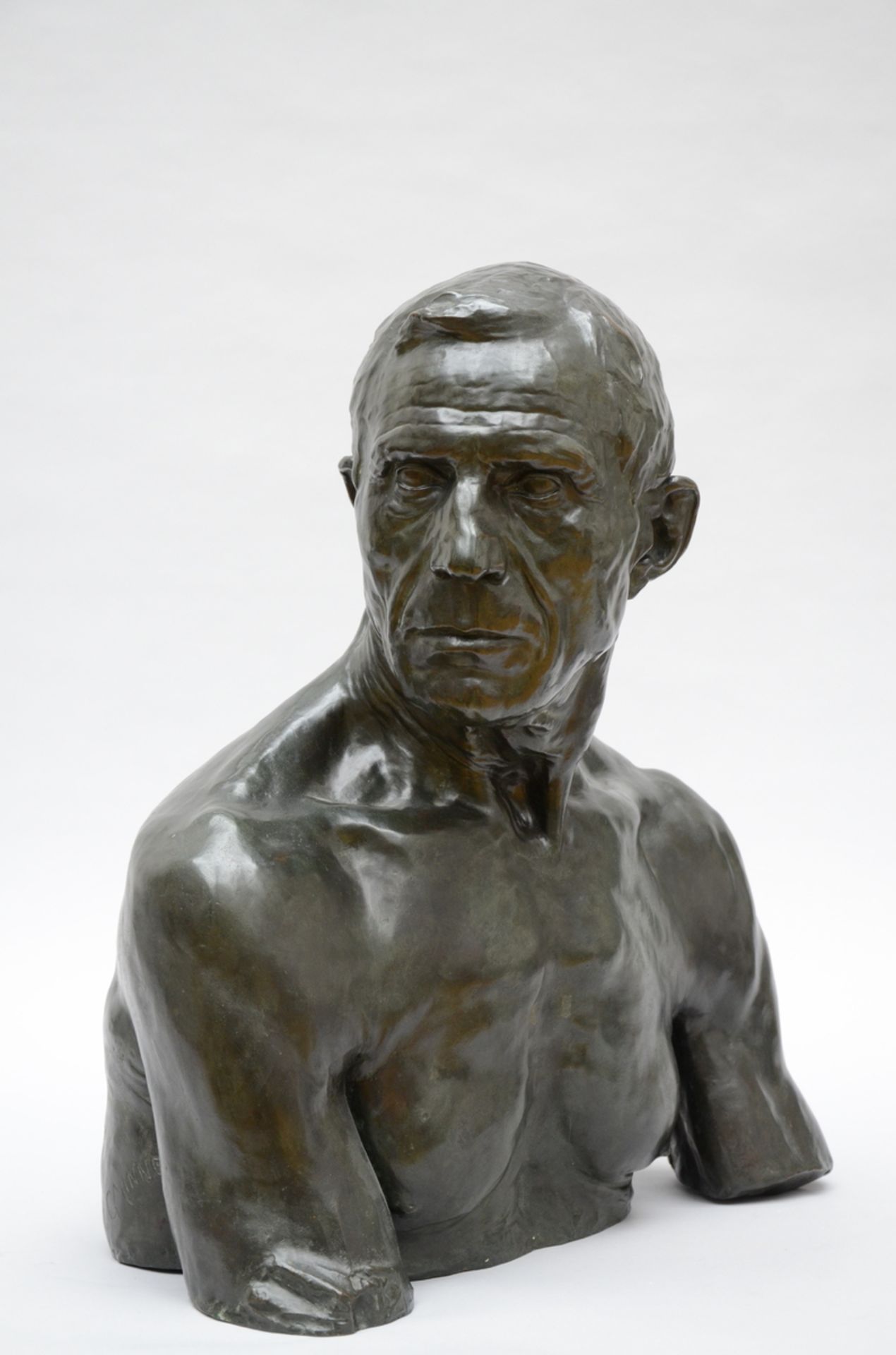 George Minne: bronze sculpture 'dock worker' (65x55x30cm) - Image 6 of 7