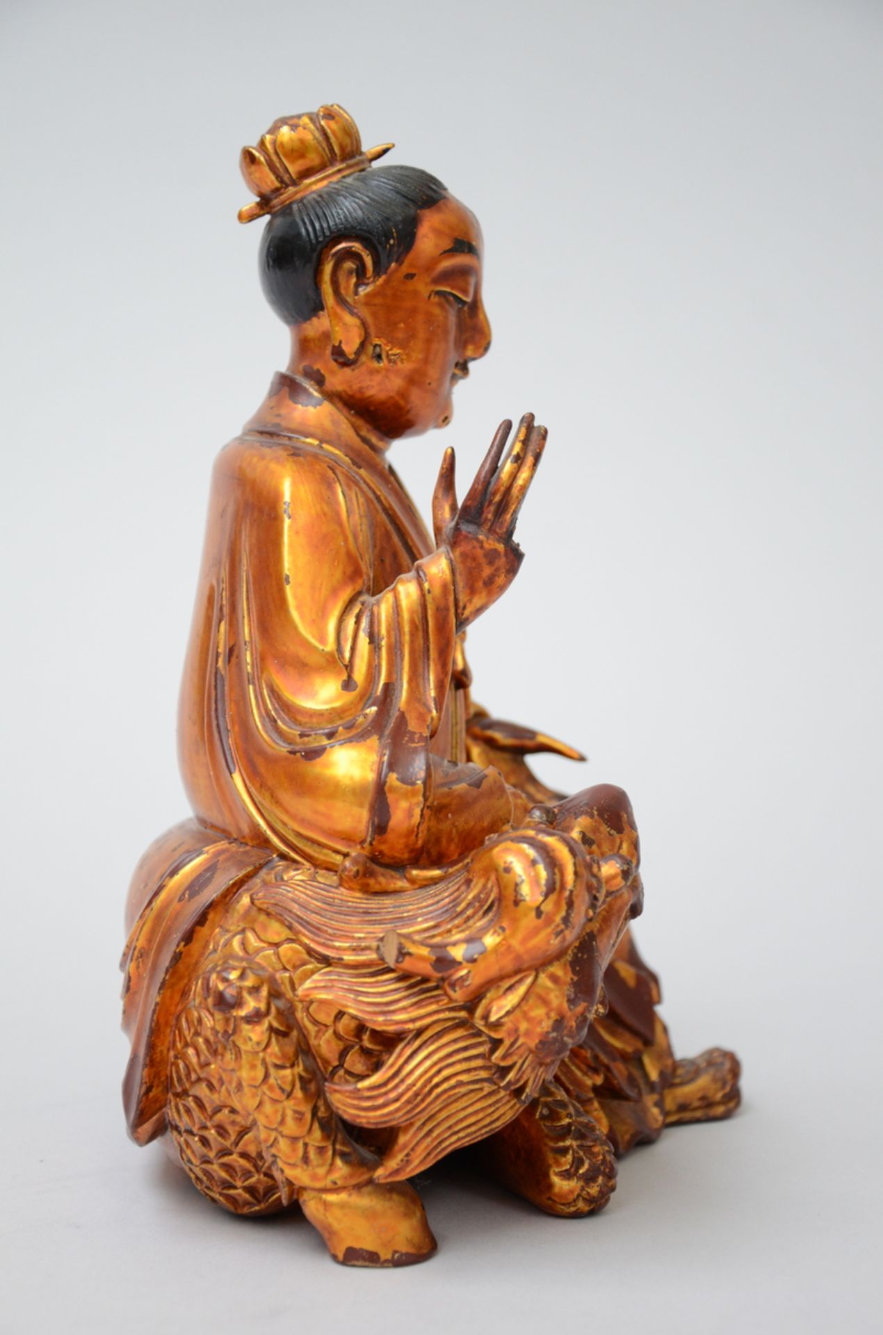 Taoist statue carved in wood (h19cm) (*) - Image 2 of 4