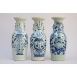 Lot: three vases in Chinese Celadon porcelain (h58cm to 59cm) (*)