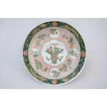 Large Chinese dish in famille verte porcelain (dia40.5cm) (*)