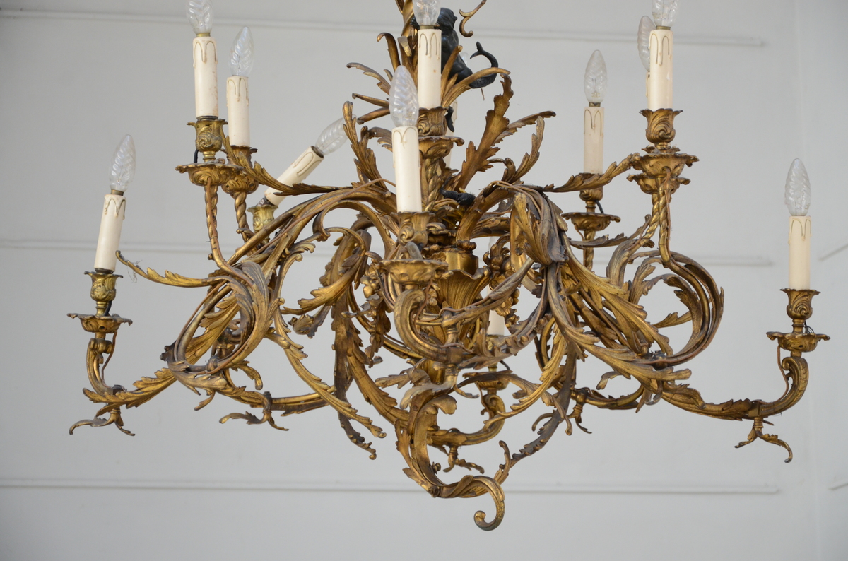 Bronze Louis XV chandelier with putti (140x95cm) - Image 2 of 4