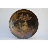 Japanese porcelain charger with lacquer decoration 'fisherman' (dia 61cm) (*)