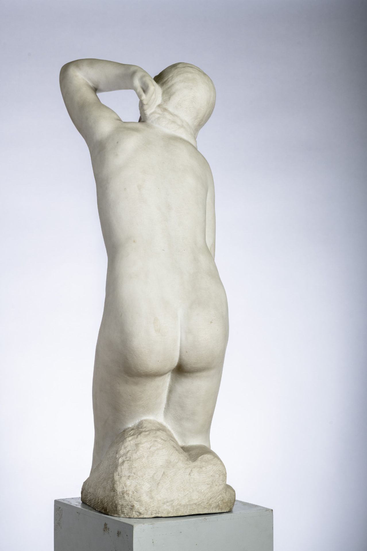 Leon Sarteel: marble statue 'female nude' (h86cm) - Image 4 of 8