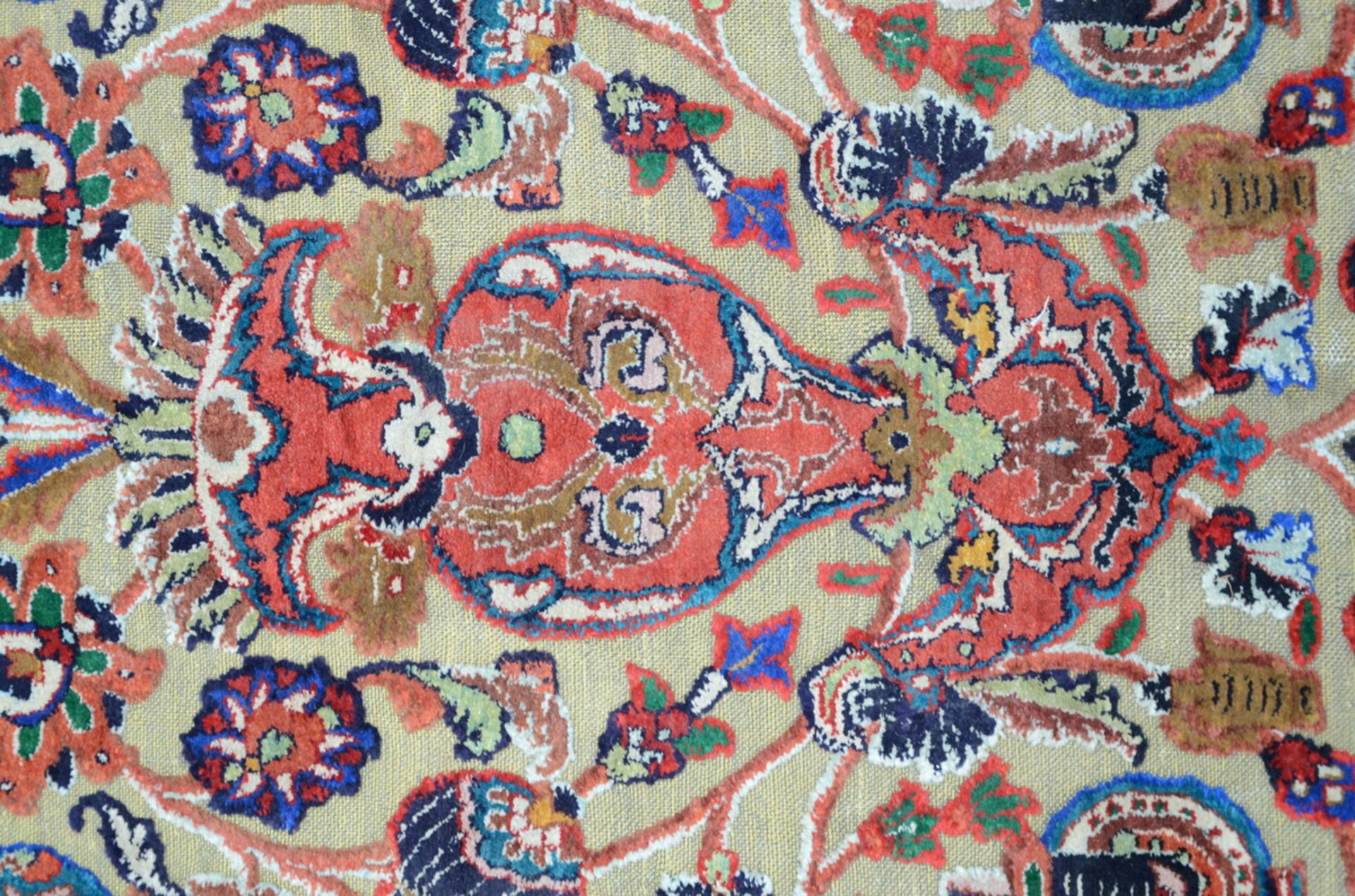 A fine Persian carpet decorated with gold thread 'flowers and vases' (224x142cm) - Image 3 of 5