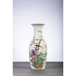 A vase in Chinese porcelain 'two birds on a flower branch' (h59cm)