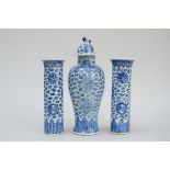 Three vases in Chinese blue and white porcelain, 19th century (h40cm and h30cm) (*)