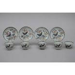 Lot: 5 cups in 4 dishes in Chinese porcelain 'rooster', 18th century (h4.7) (dia12cm) (*)