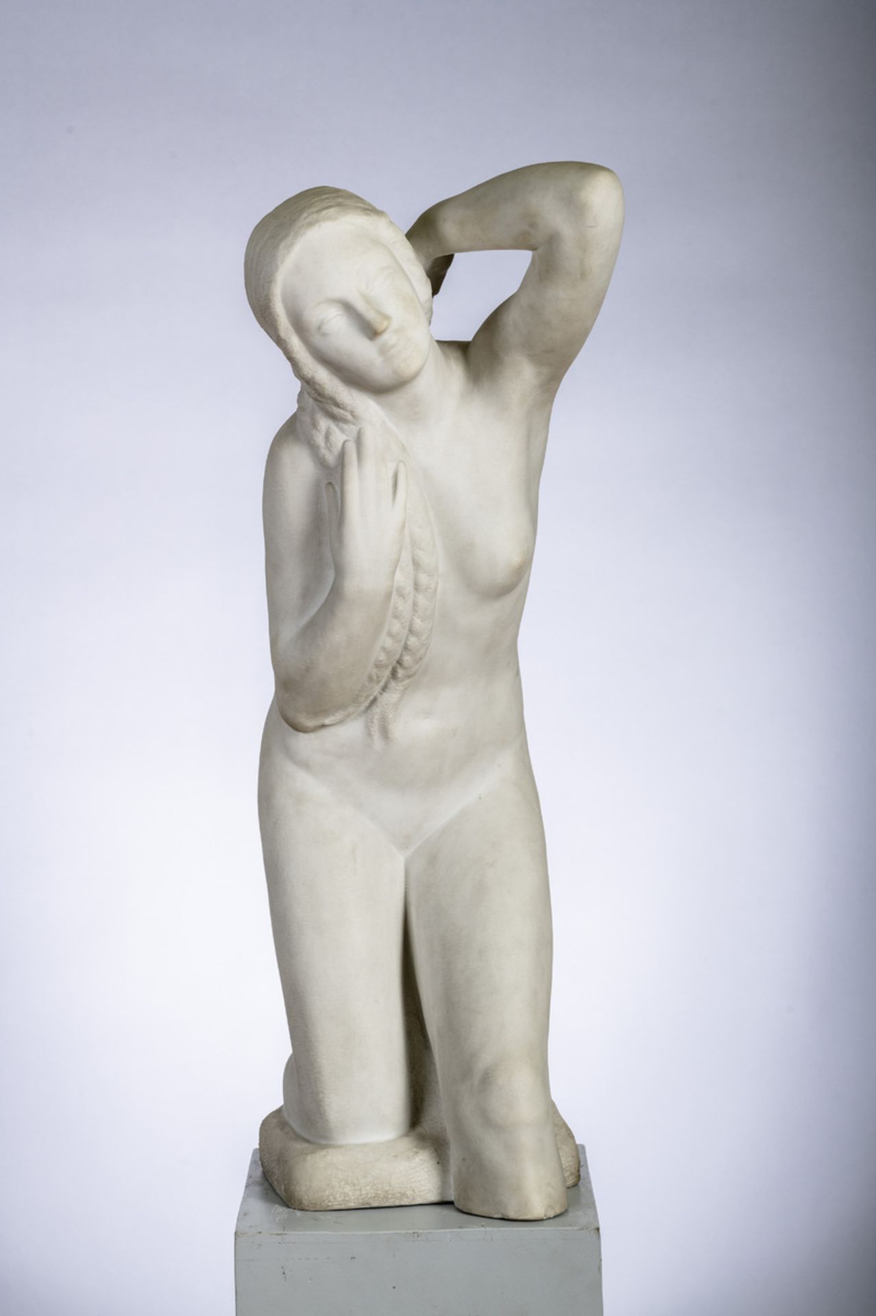 Leon Sarteel: marble statue 'female nude' (h86cm)