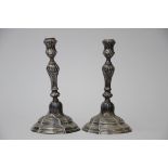 A pair of silver Louis XV candlesticks, Ghent 18th century (h24cm)