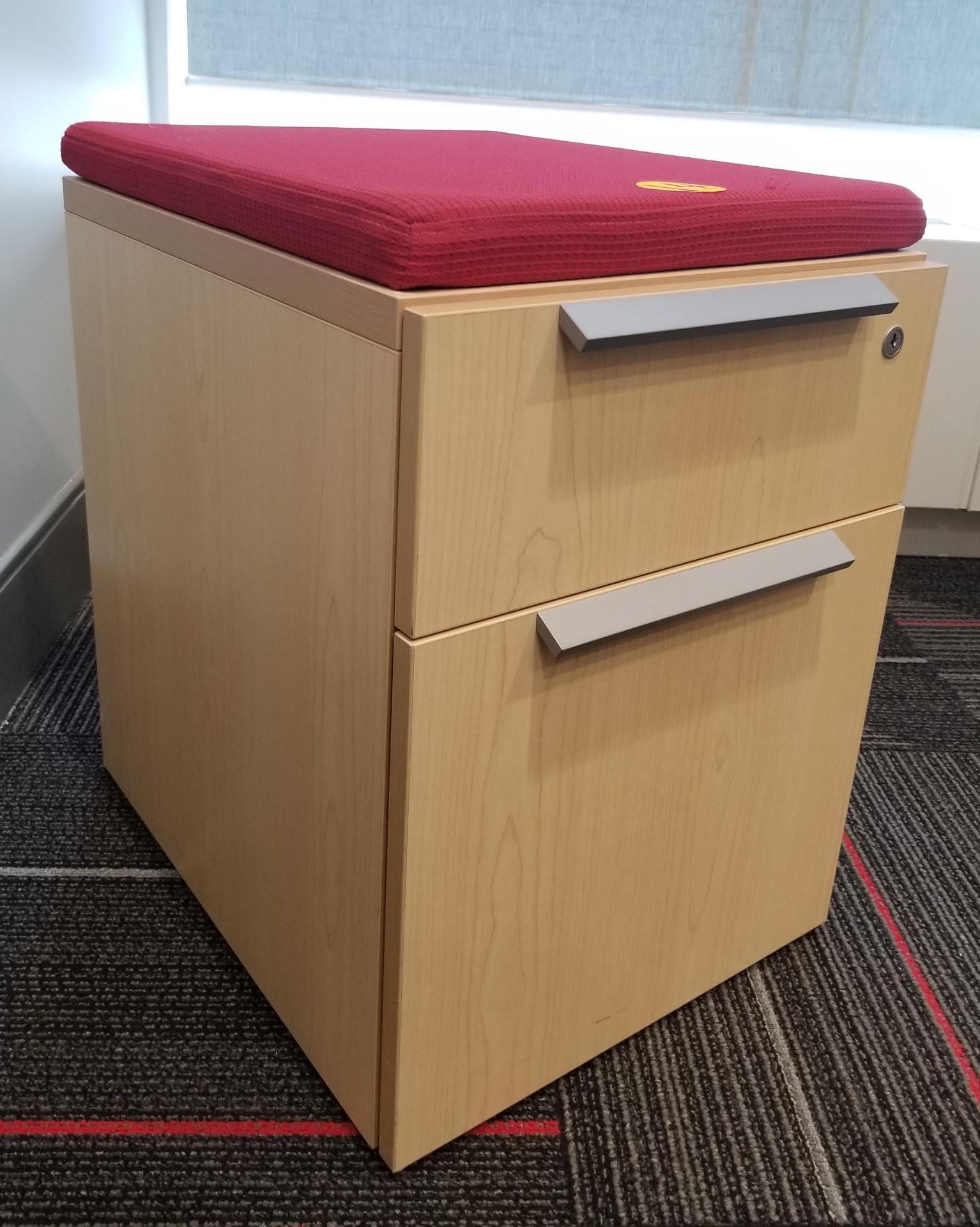 TEKNION - MOBILE FILE/STORAGE PEDESTAL W/ SEAT