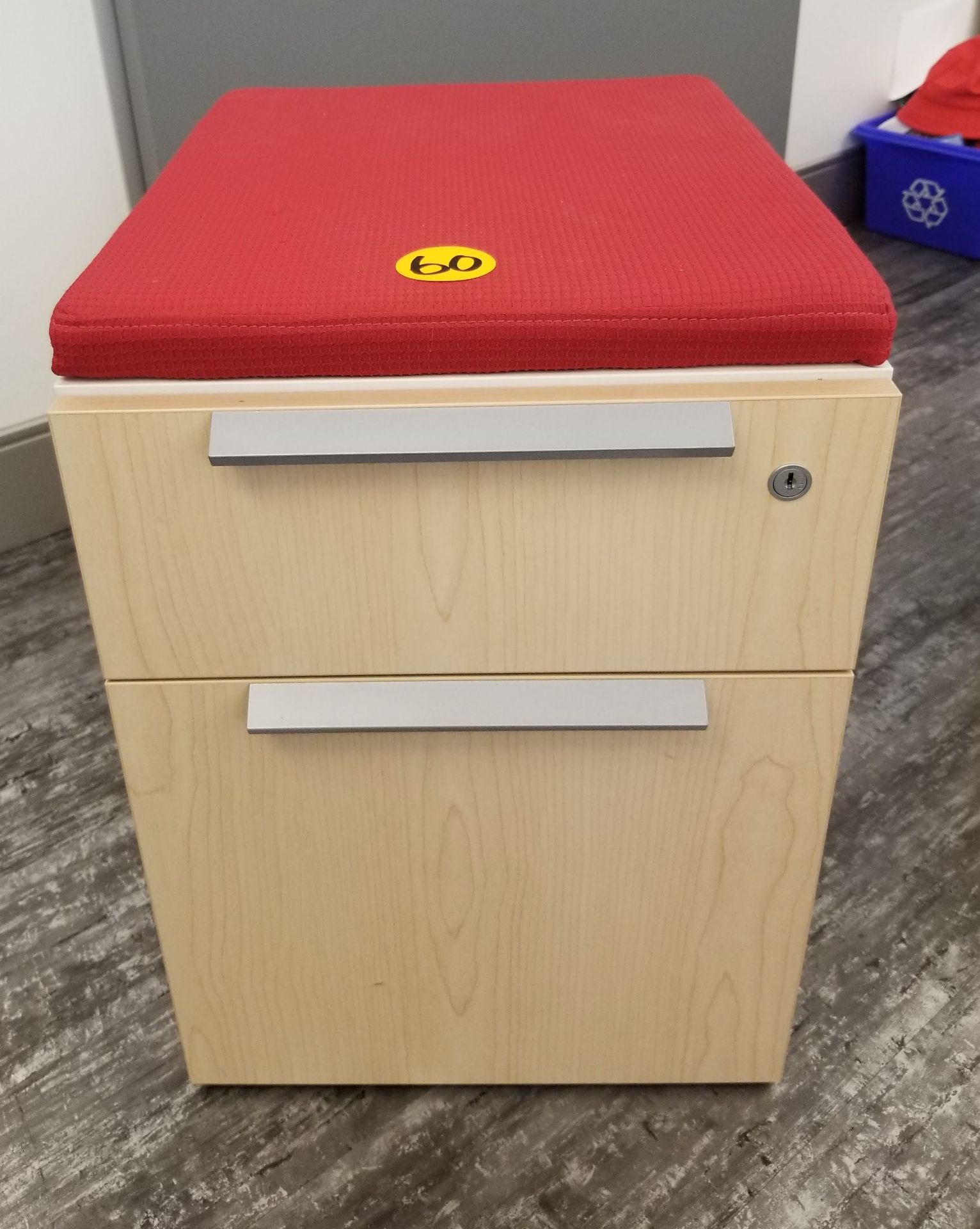 TEKNION - MOBILE FILE/STORAGE PEDESTAL W/ SEAT