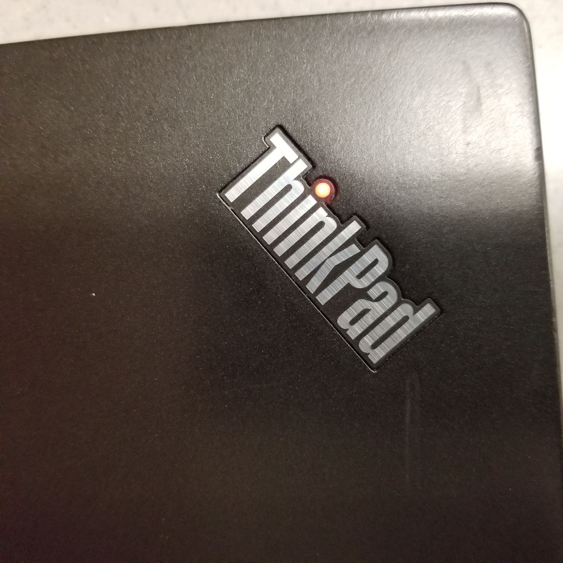 LENOVO - T440s CORE i5 - Image 4 of 4