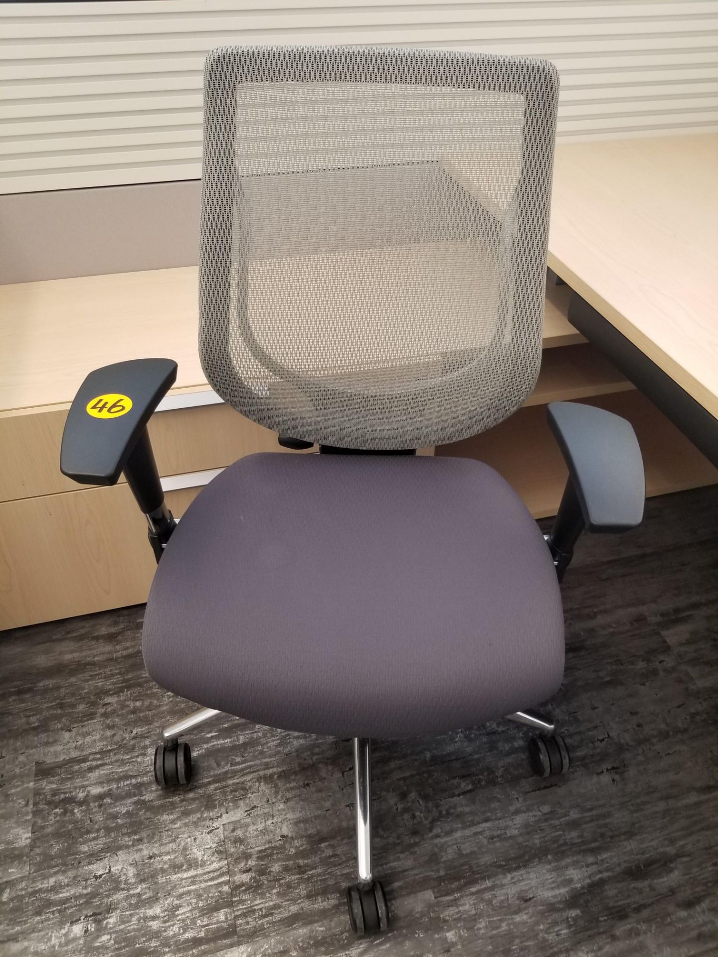 ALLSEATING - EXEC. CHAIR ON CASTERS, GREY W/ MESH BACK, ADJUSTABLE HEIGHT, ADJUSTABLE ARMS