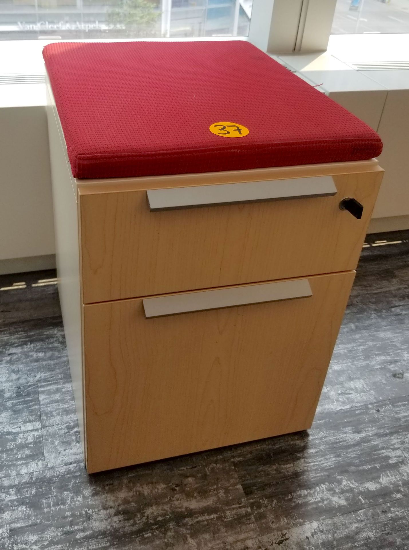 TEKNION - MOBILE FILE/STORAGE PEDESTAL W/ SEAT