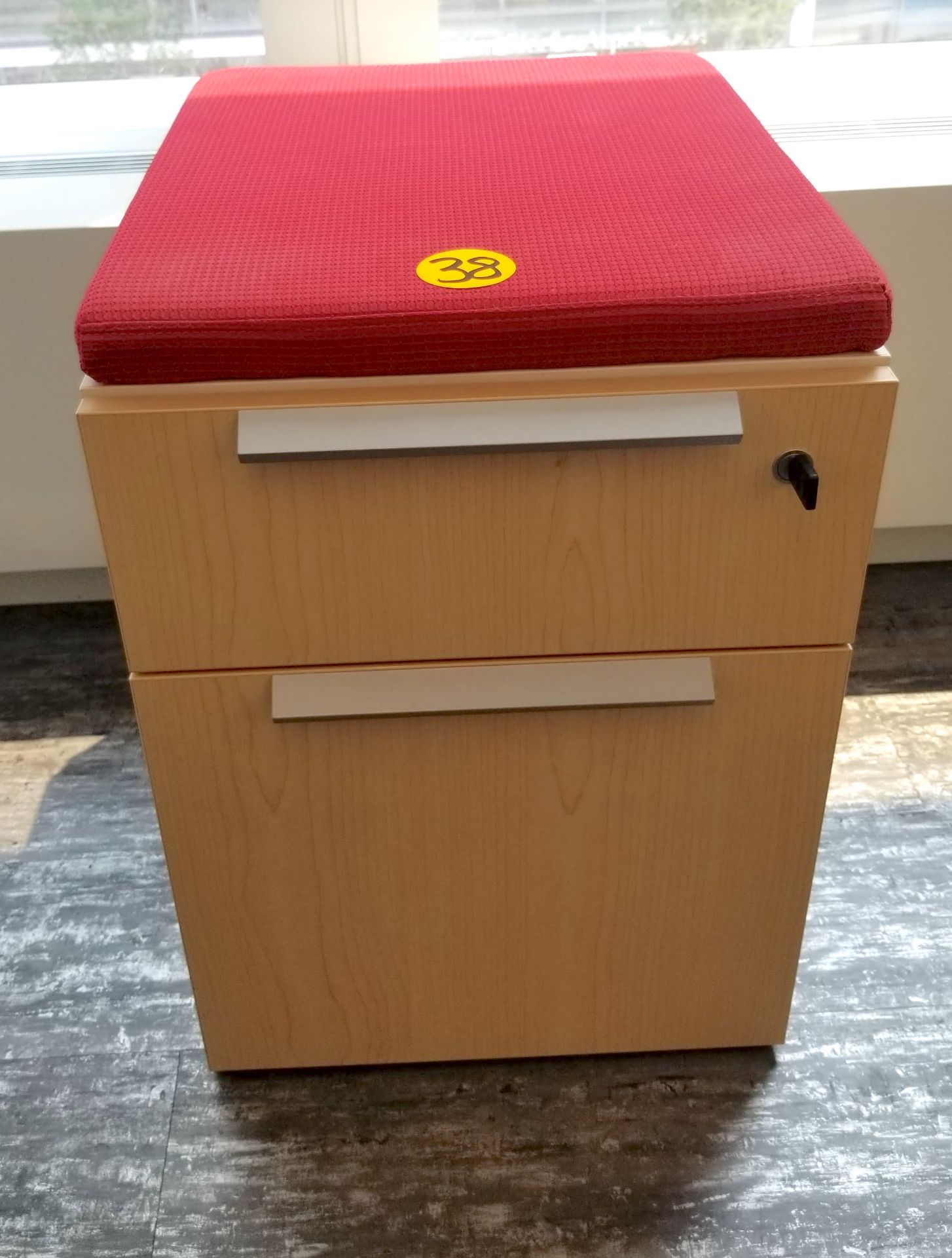 TEKNION - MOBILE FILE/STORAGE PEDESTAL W/ SEAT