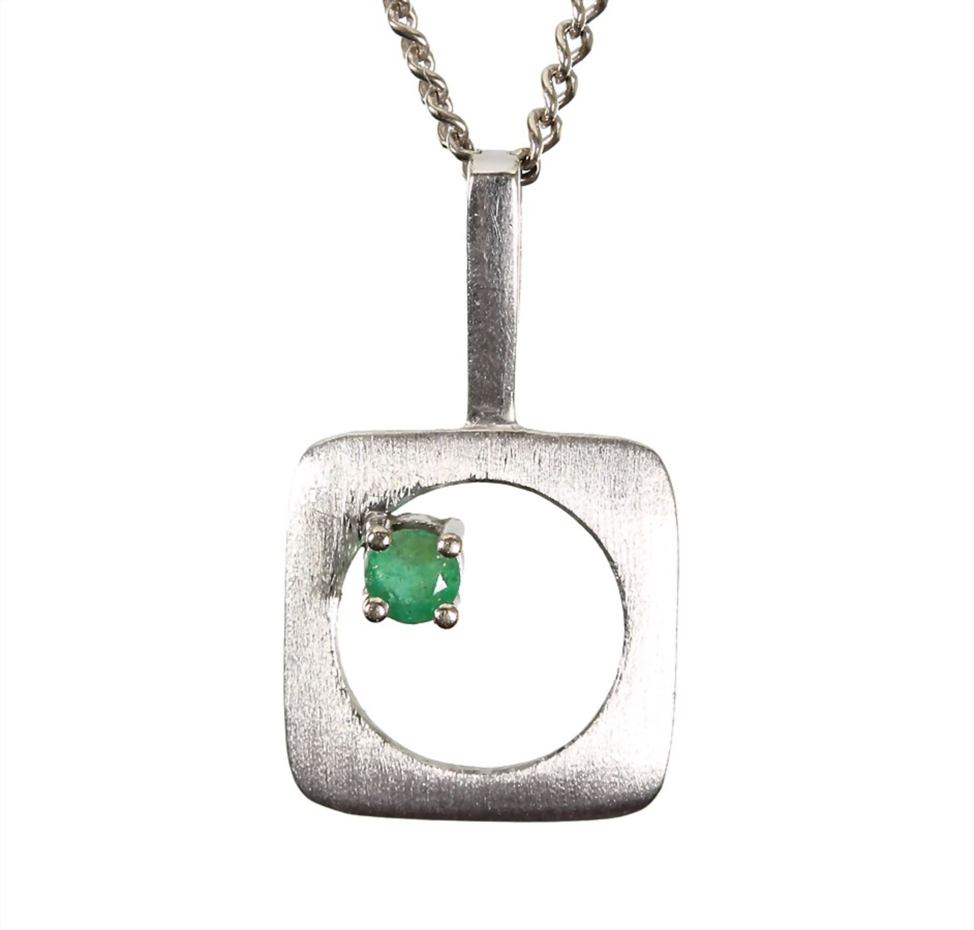 pendant, VINTAGE 1970s, white gold 585/000, 1 emerald (faceted), height = 18.8 mm, chain, ...