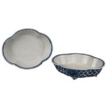 PAIR OF CHINESE BLUE AND WHITE PORCELAIN NARCISSUS BOWLS, DAOGUANG PERIO, MID 19th CENTURY