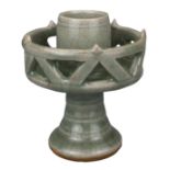 CHINESE YUAN / MING DYNASTY LONGQUAN CELADON OIL LAMP