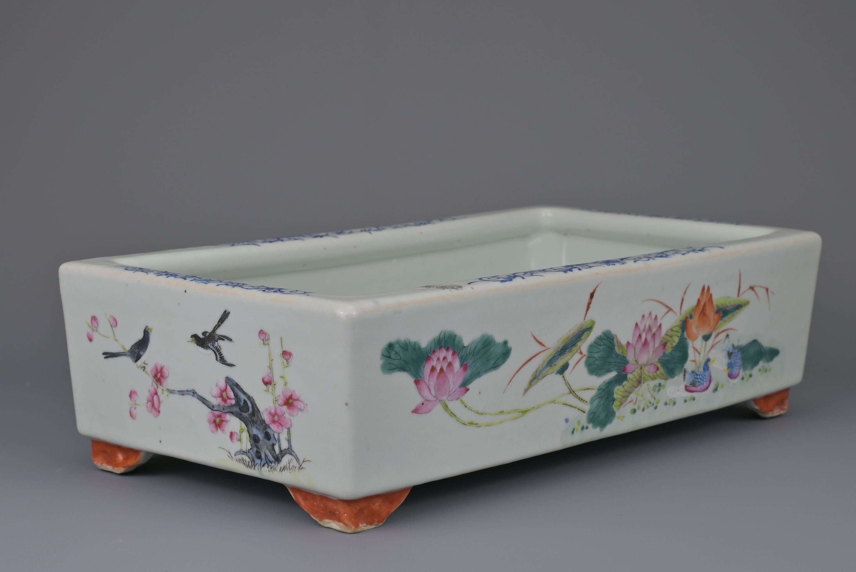 CHINESE FAMILLE ROSE PORCELAIN NARCISSUS BOWL, XIANFENG / TONGZHI PERIOD, MID 19th CENTURY - Image 4 of 9