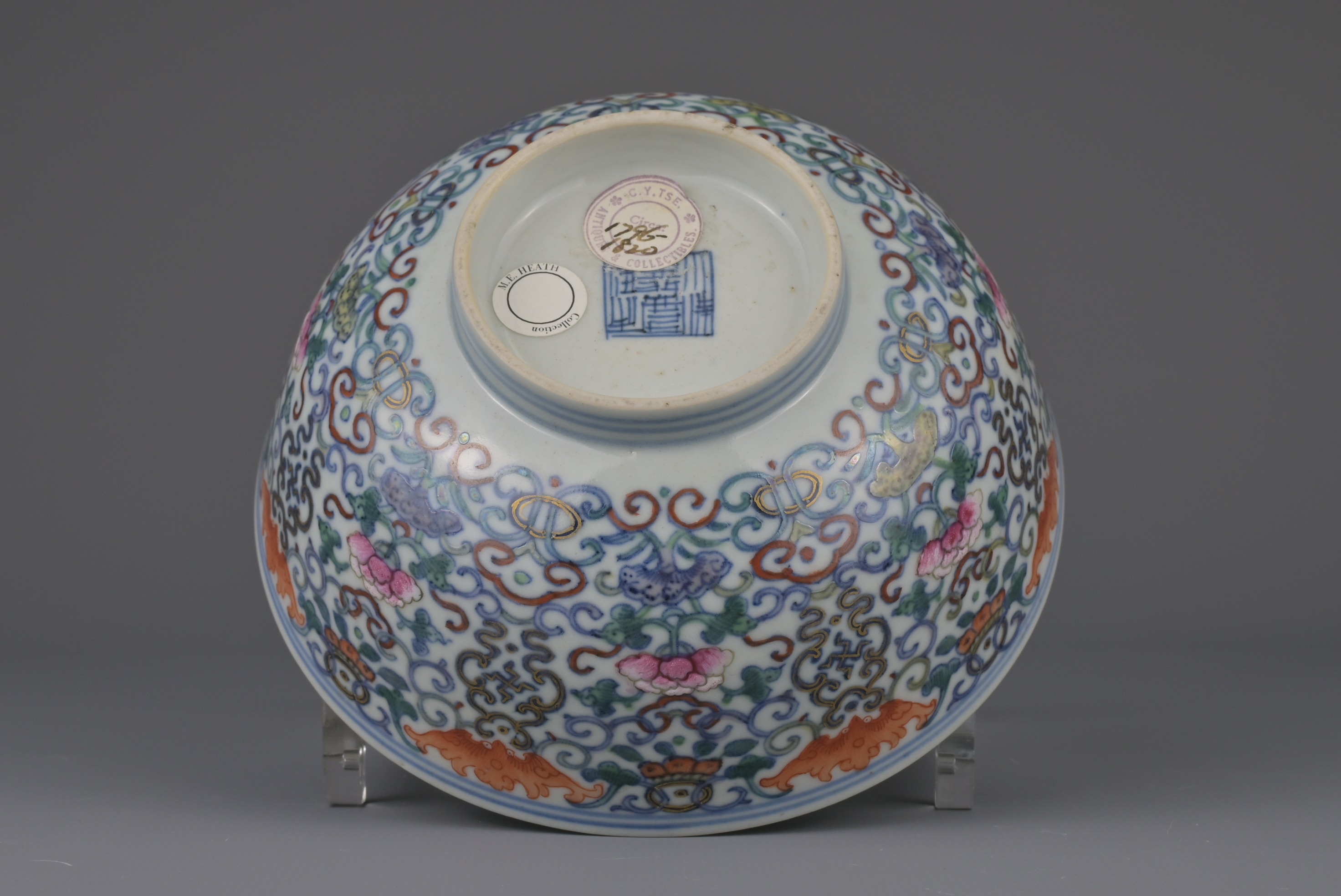 FINE CHINESE DOUCAI PORCELAIN BOWL, JIAQING MARK AND PERIOD, EARLY 19th CENTURY - Image 7 of 9