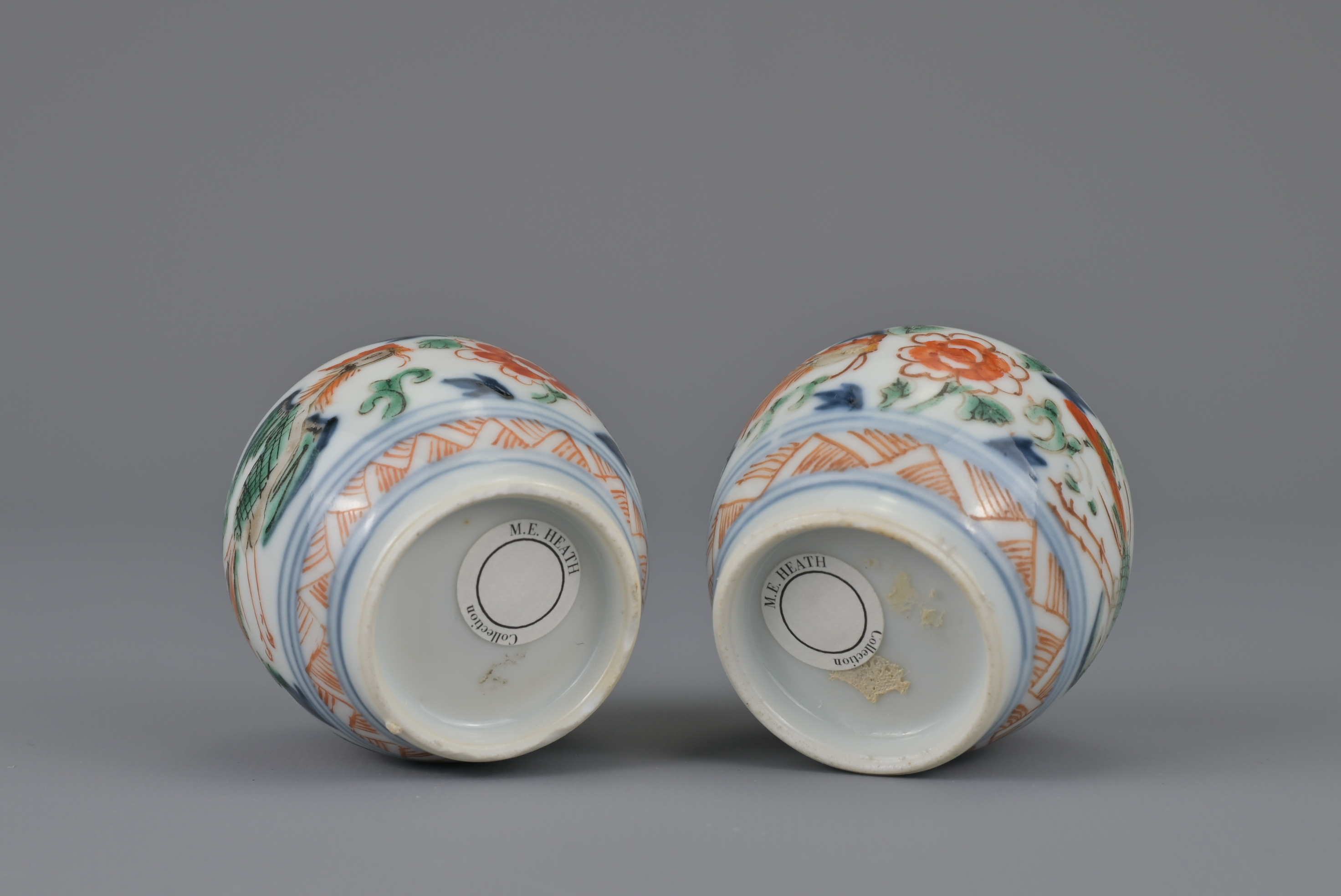 PAIR OF CHINESE PORCELAIN JARLETS, KANGXI PERIOD, 18th CENTURY - Image 5 of 7