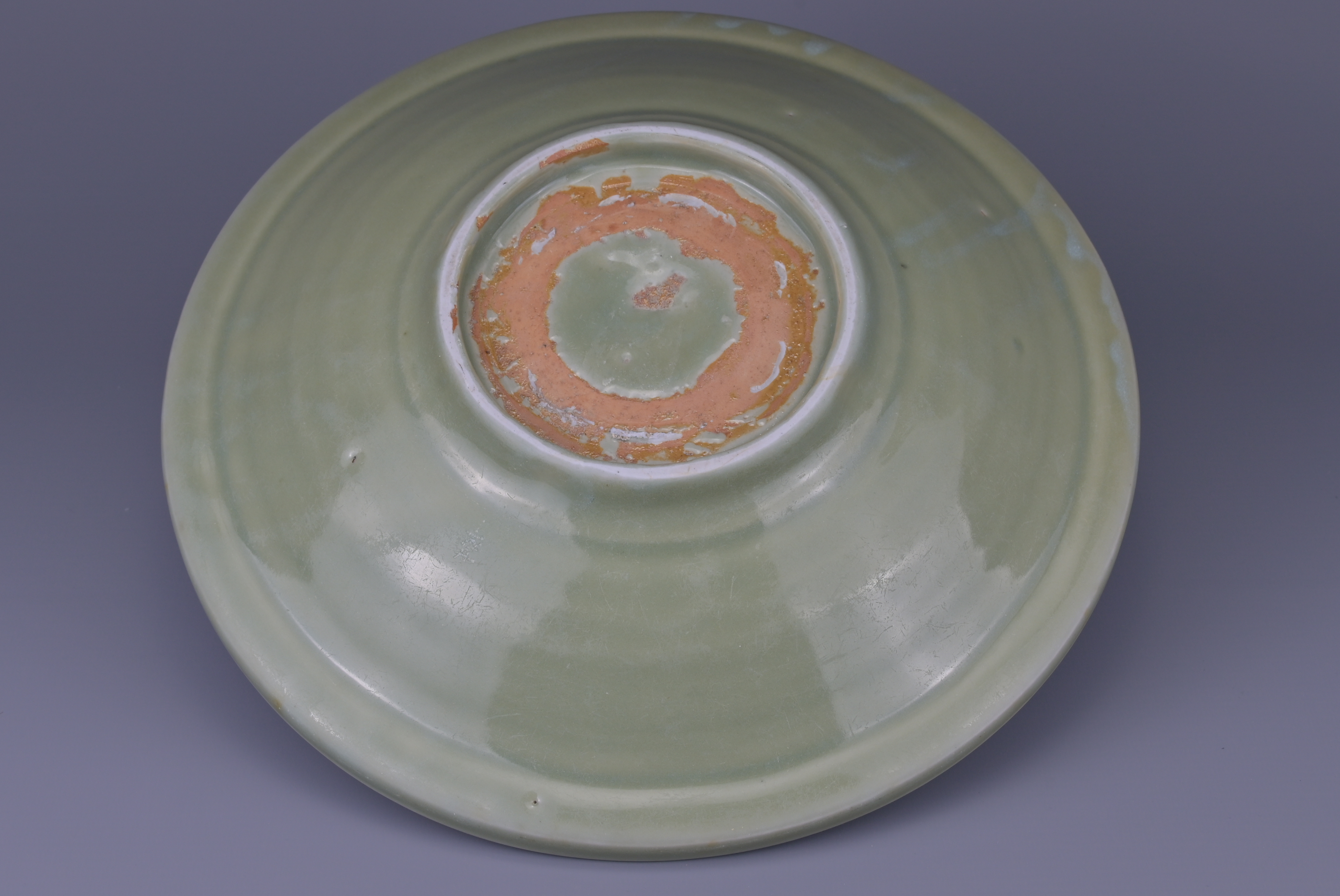 CHINESE LONGQUAN CELADON DISH, YUAN DYNASTY - Image 3 of 7