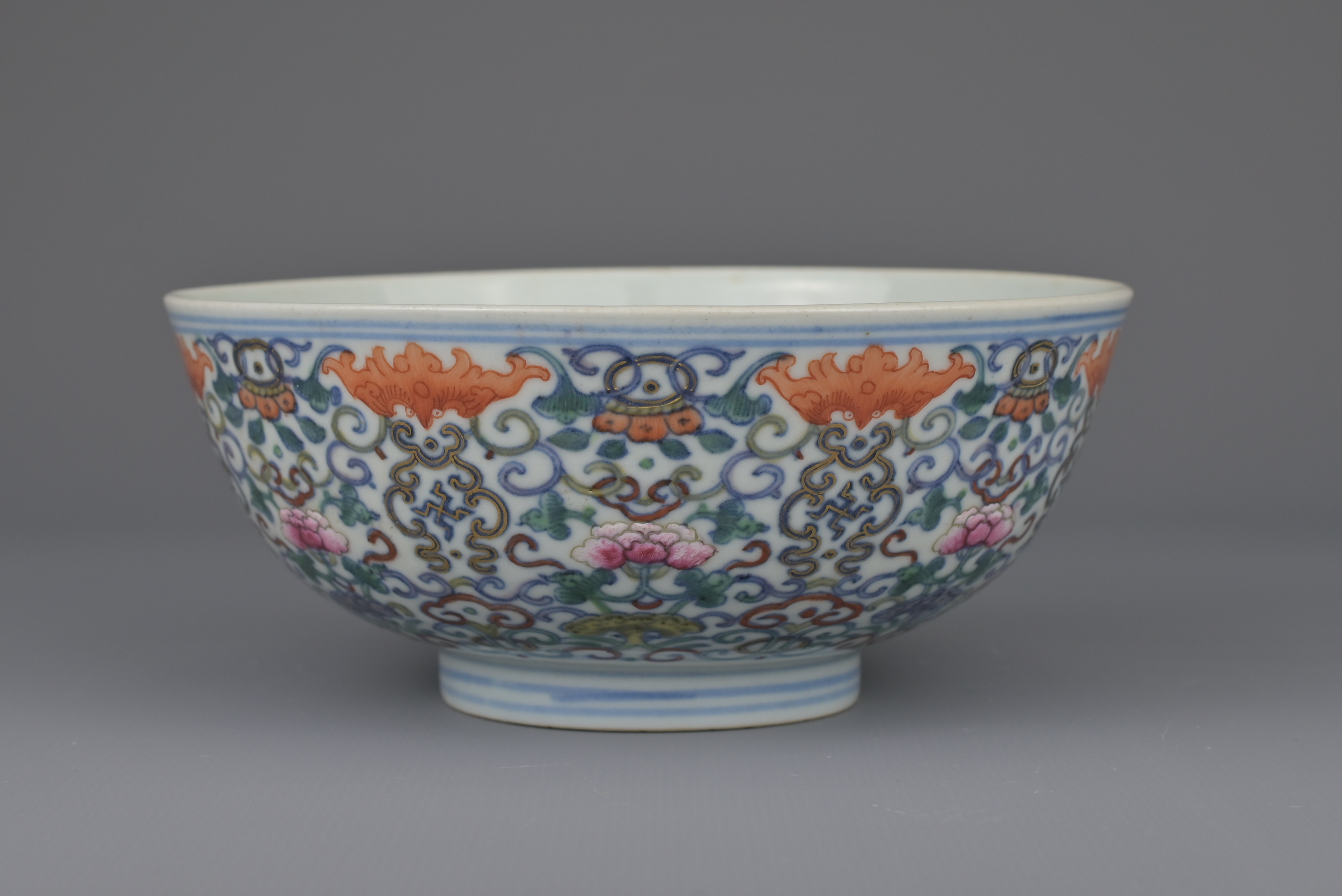 FINE CHINESE DOUCAI PORCELAIN BOWL, JIAQING MARK AND PERIOD, EARLY 19th CENTURY - Image 4 of 9