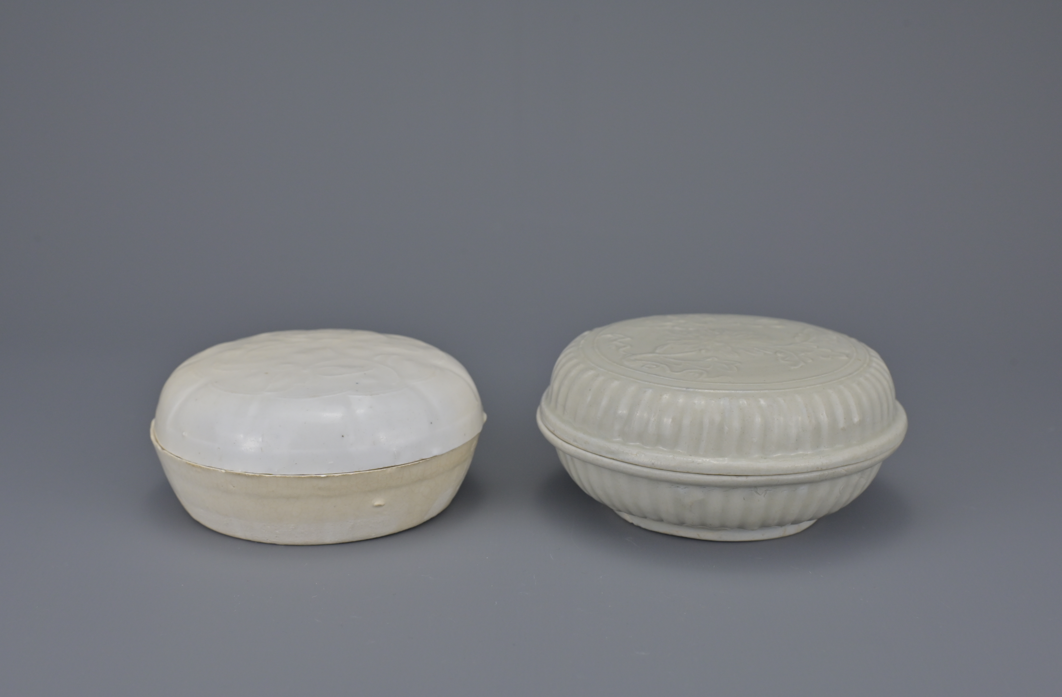 TWO CHINESE QINGBAI PORCELAIN COSMETIC BOX AND COVERS, SONG DYNASTY - Image 5 of 5