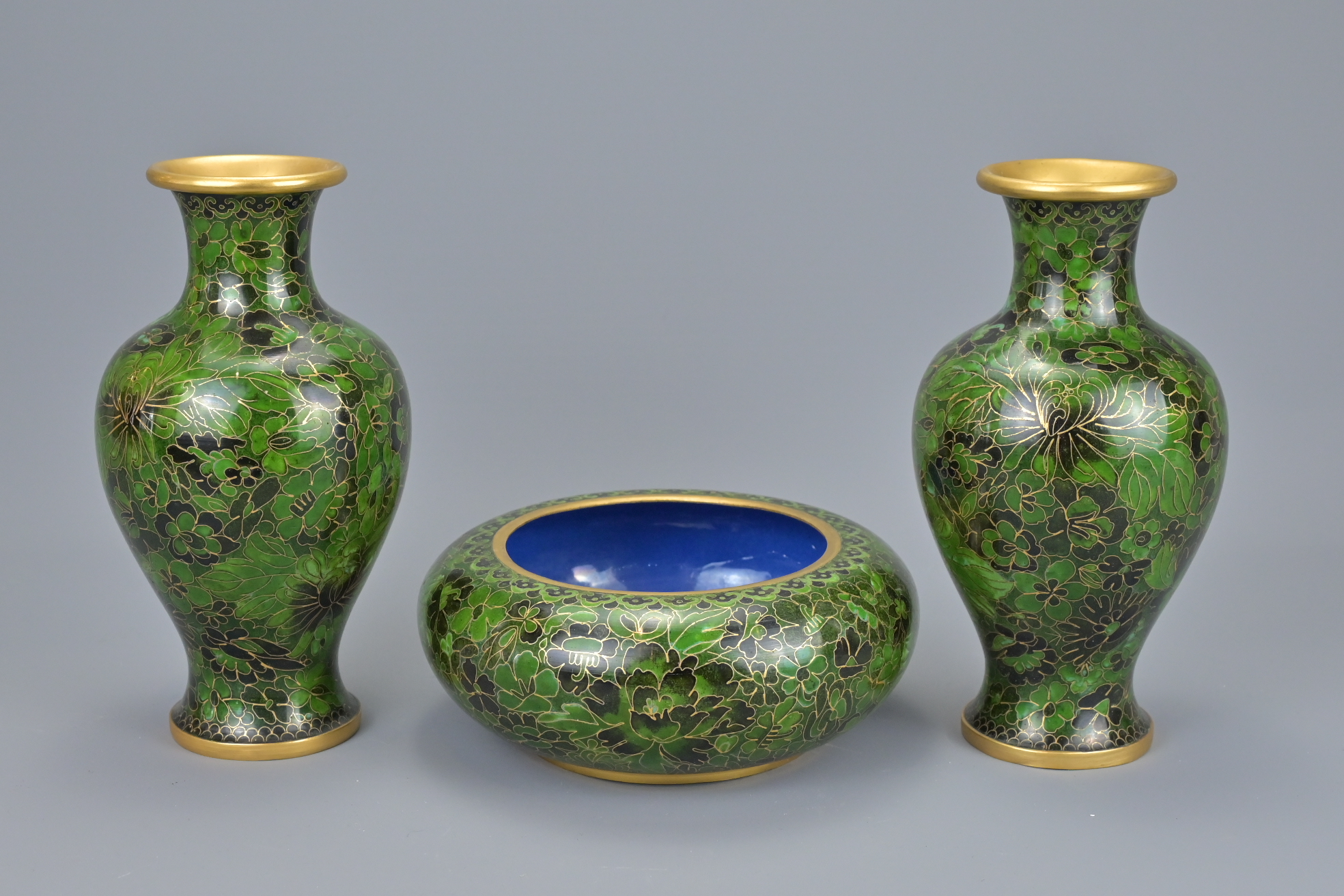 PAIR OF CHINESE CLOISONNE VASES - Image 2 of 4
