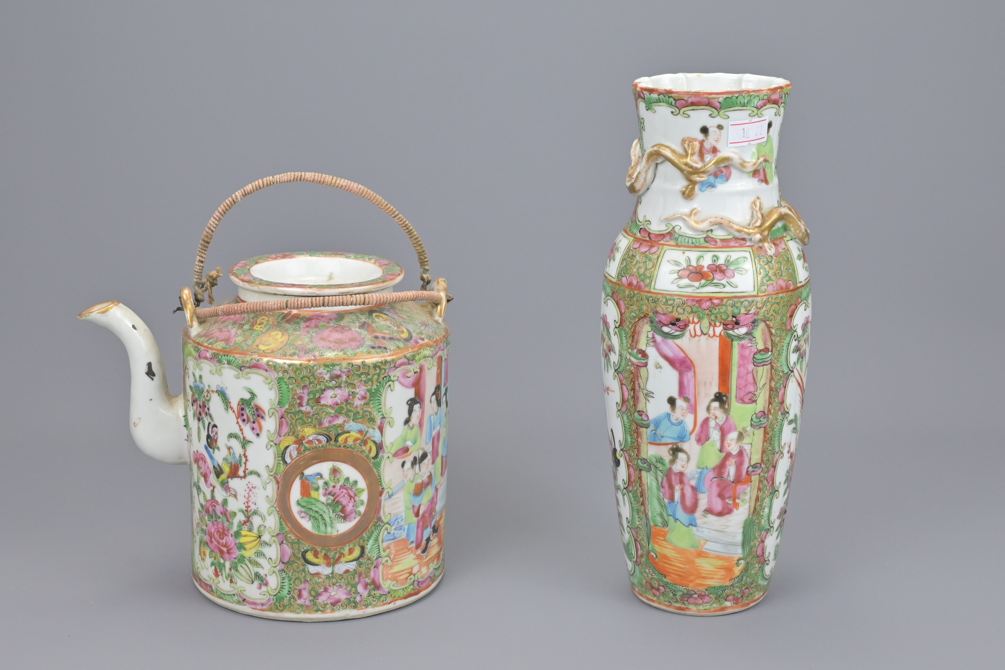 A CHINESE CANTONESE PORCELAIN TEAPOT AND VASE