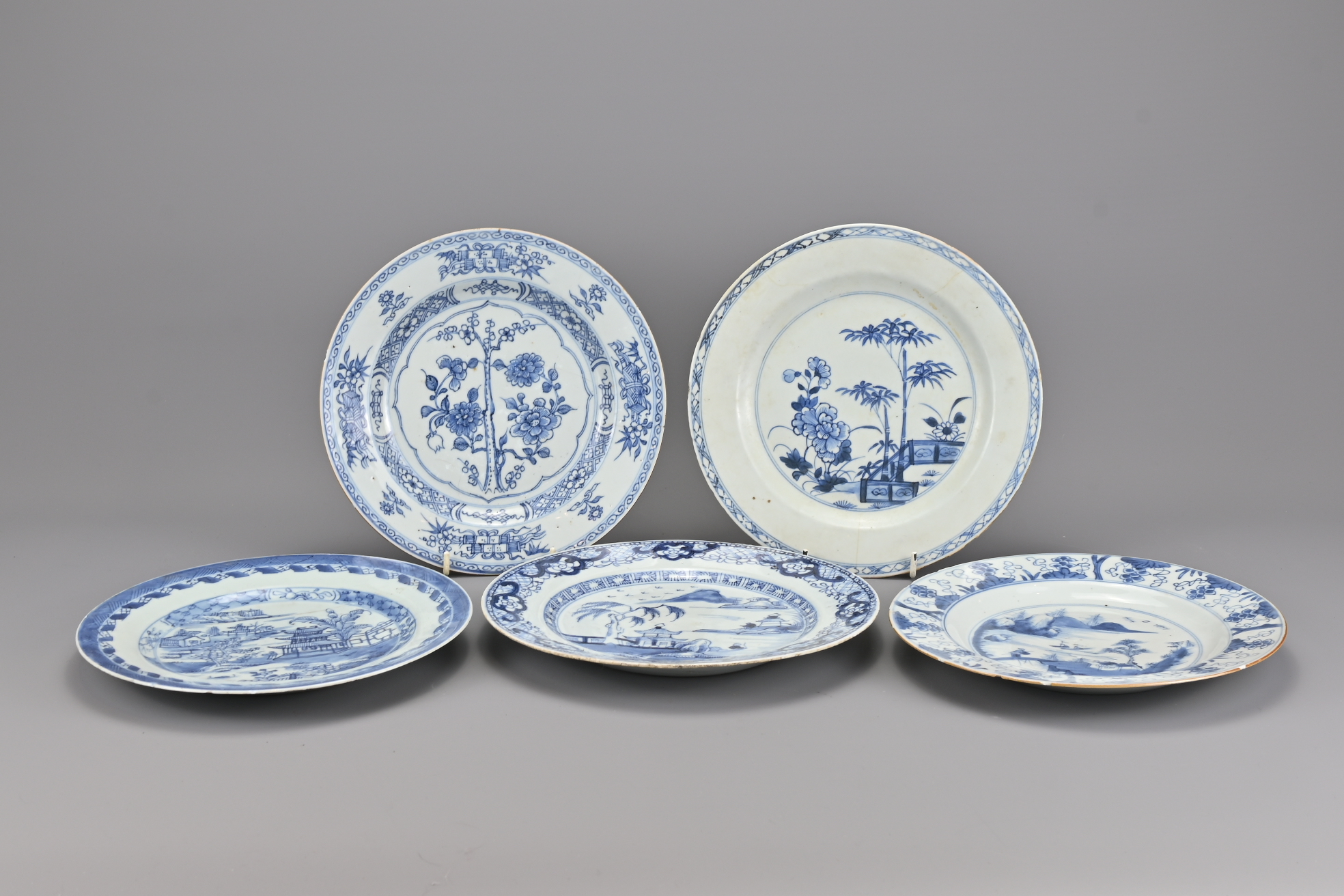 Five 18th Century Chinese Blue and White Porcelain - Image 2 of 3