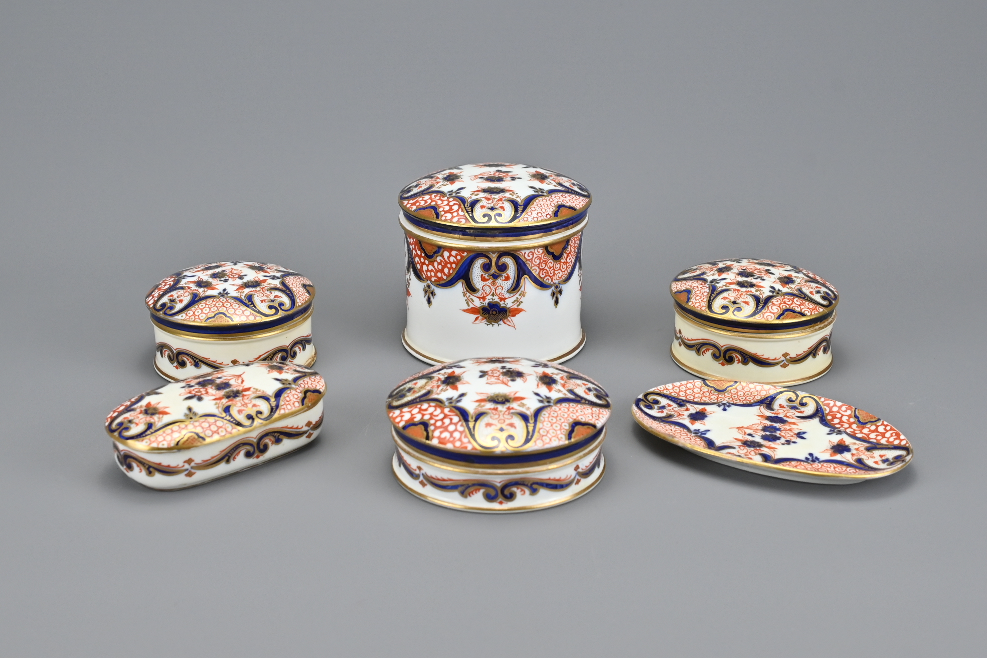 A Set of Six T.A & S.Green Staffordshire Knot Imari Design Porcelain Dressing Table Accessories