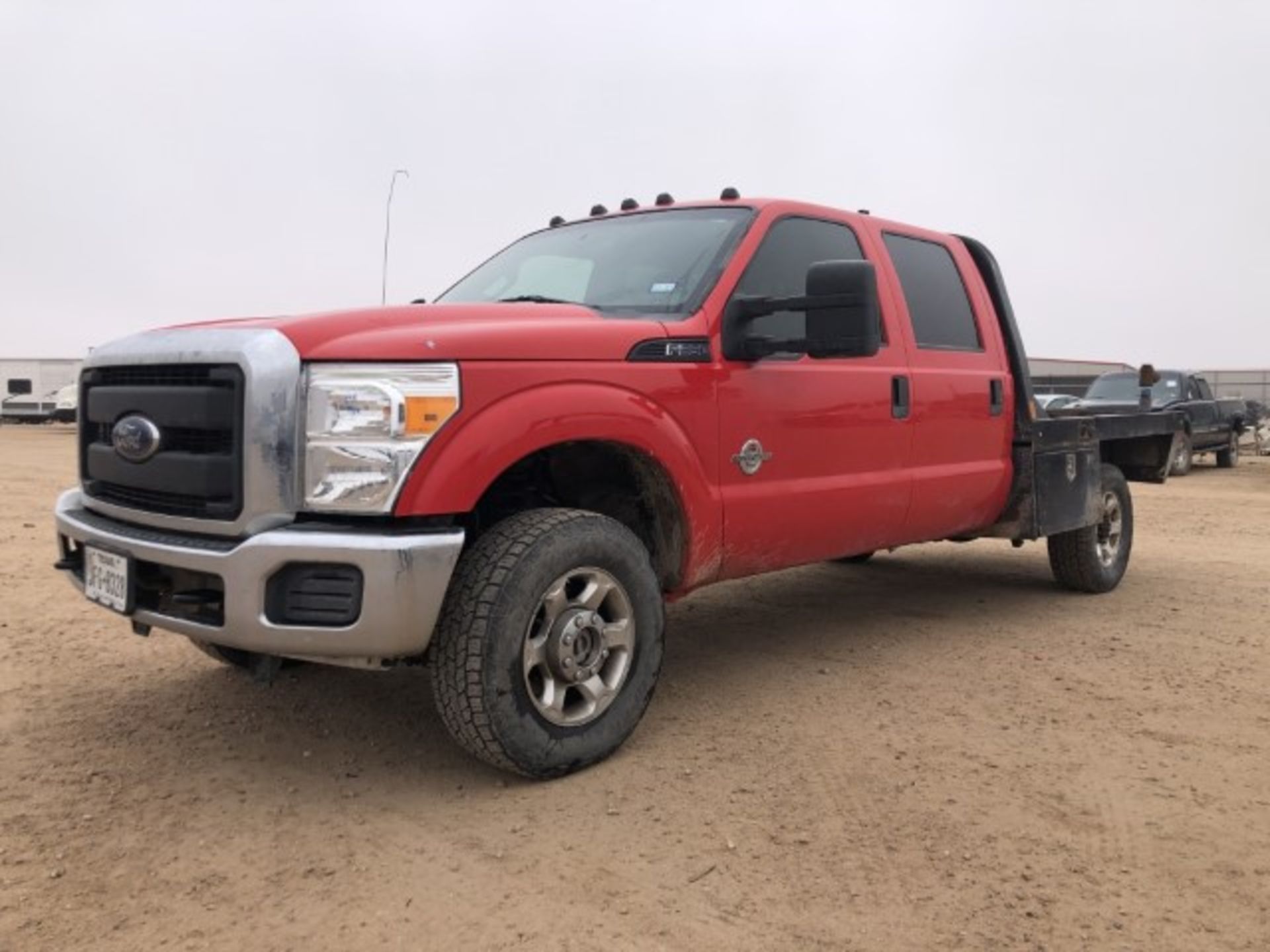 2016 Ford F-350 Flatbed VIN: 1FT8W3BT1GEA74471 Odometer States: 184290 Colo