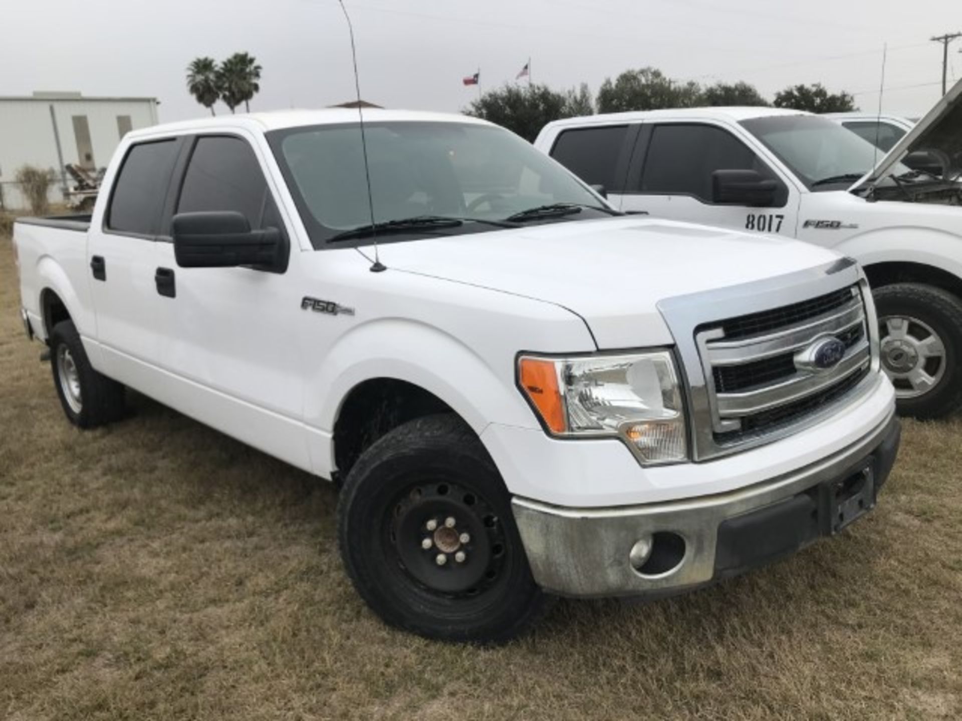 2014 Ford F-150 XLT VIN: 1FTFW1CF3EKD92983 Odometer States: 51,685 Color: W - Image 2 of 6