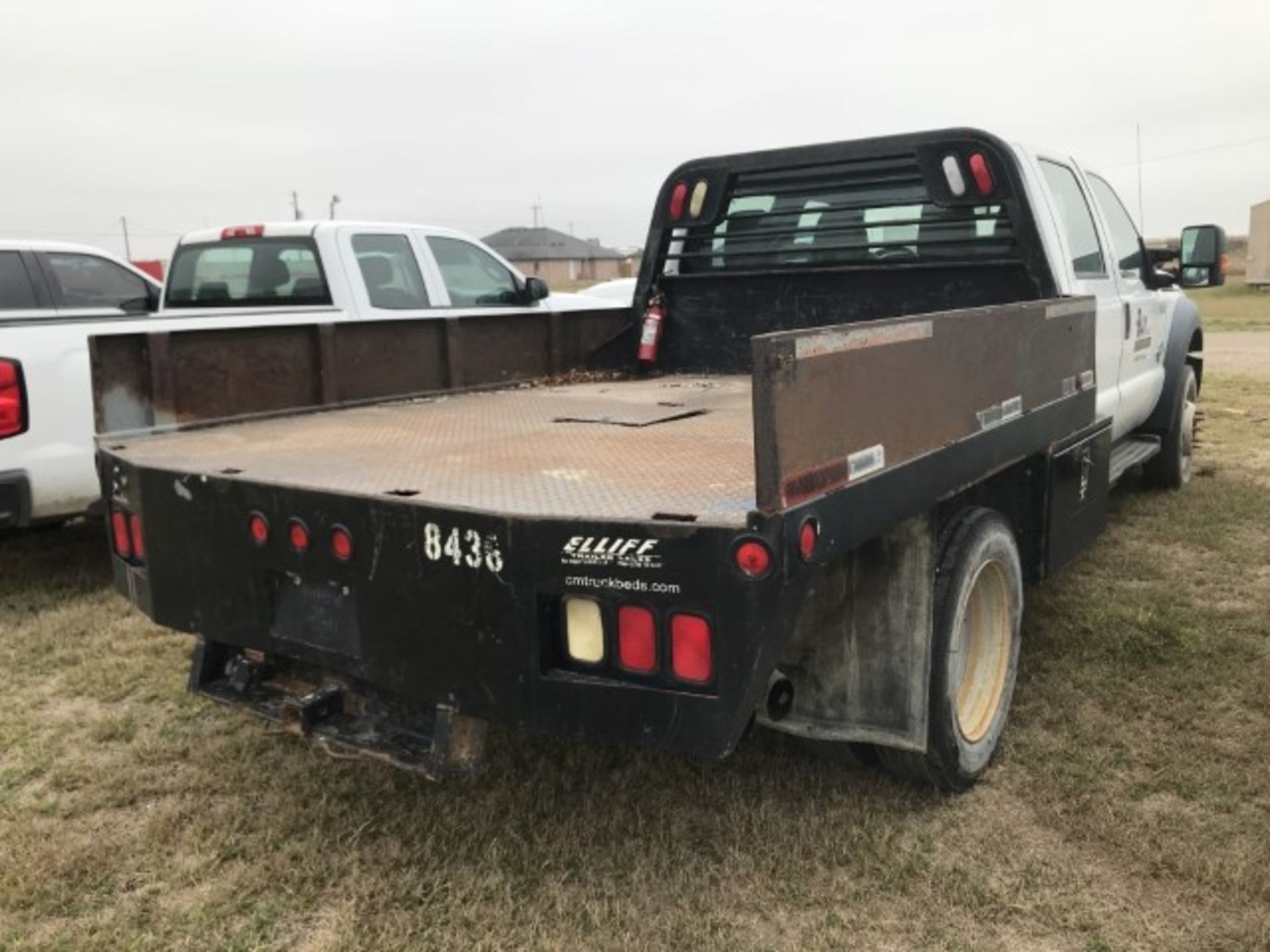 2012 Ford F-450 VIN: 1FD0W4GT7CEC66110 Odometer States: 145,805 Color: Whit - Image 3 of 6