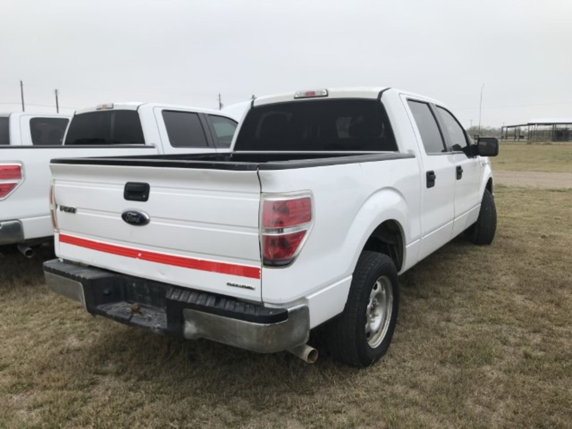 2014 Ford F-150 XLT VIN: 1FTFW1CF3EKD92983 Odometer States: 51,685 Color: W - Image 3 of 6