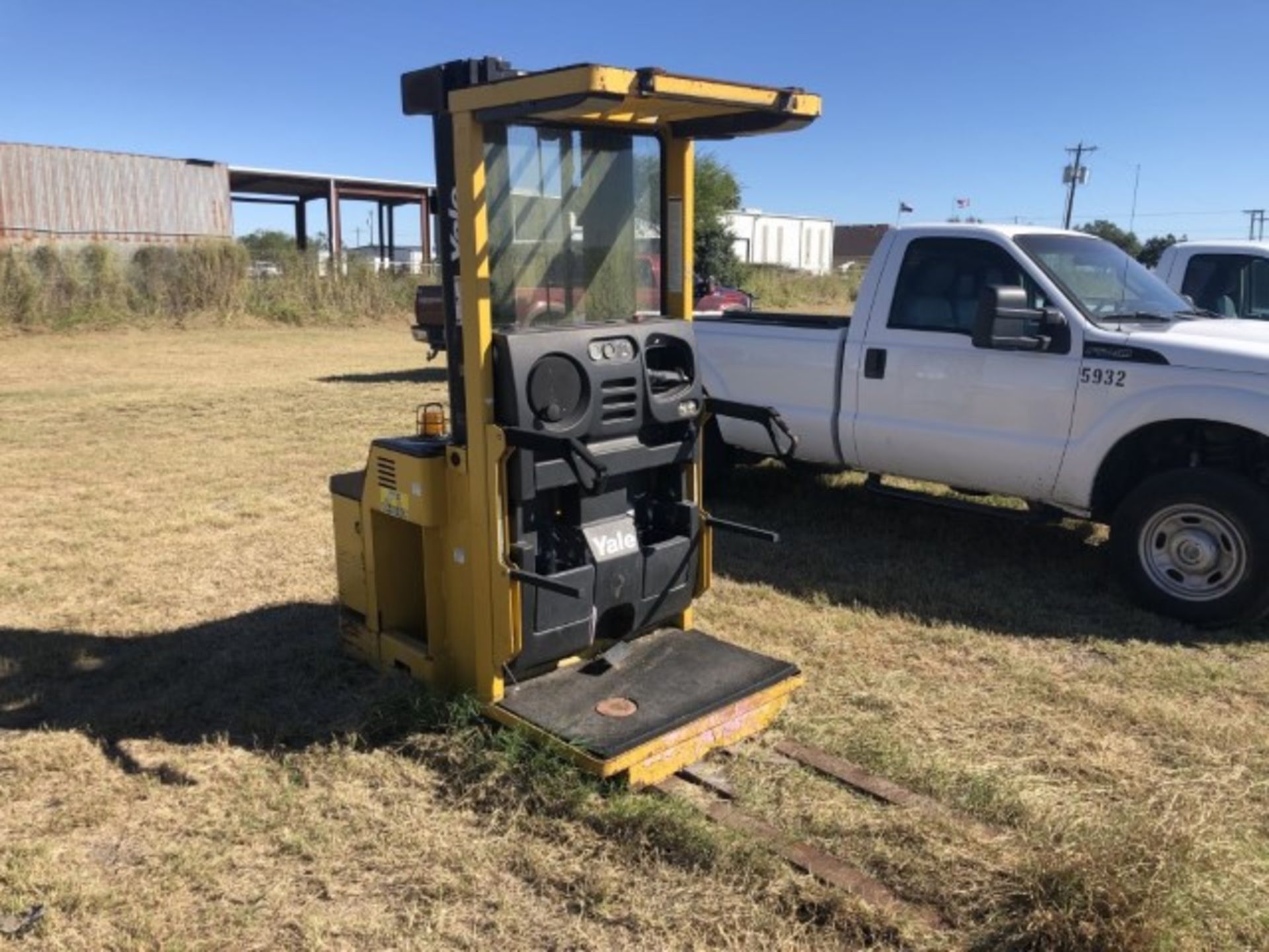 Yale Forklift 2008 Yale Veracitor C801N08181F Veracitor Electric Forklift W - Image 2 of 6