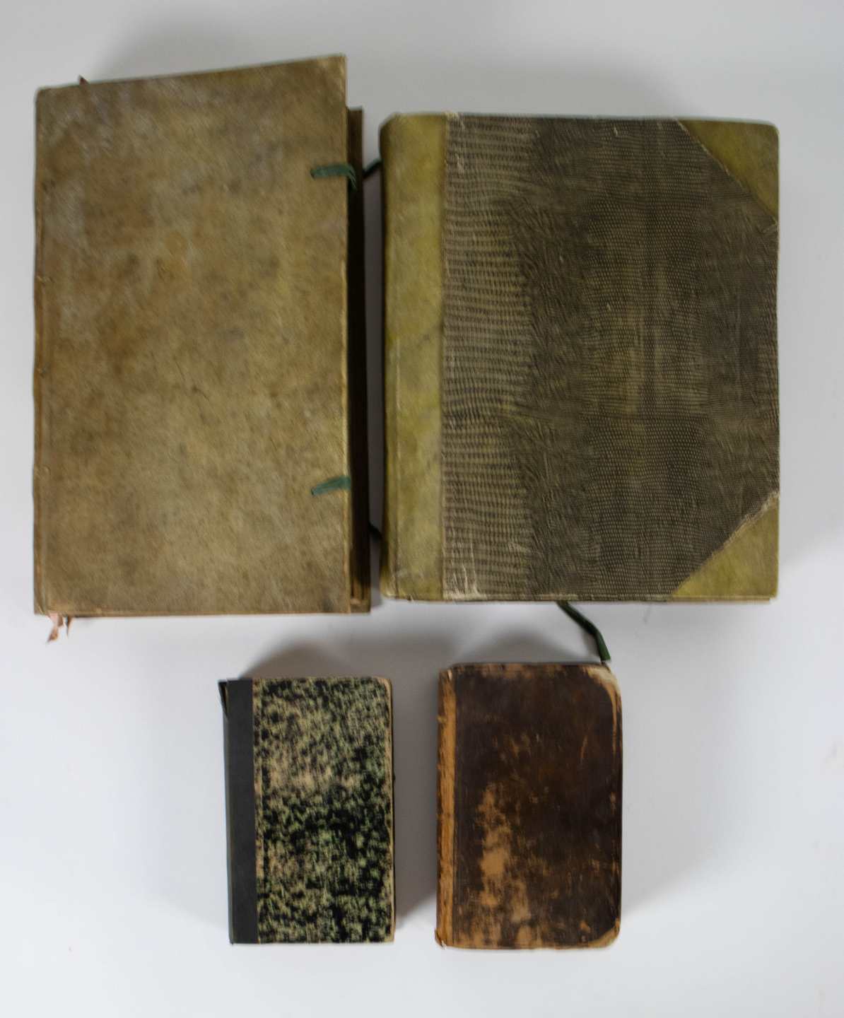 Lot with 4 antiquarian books 18/19th century